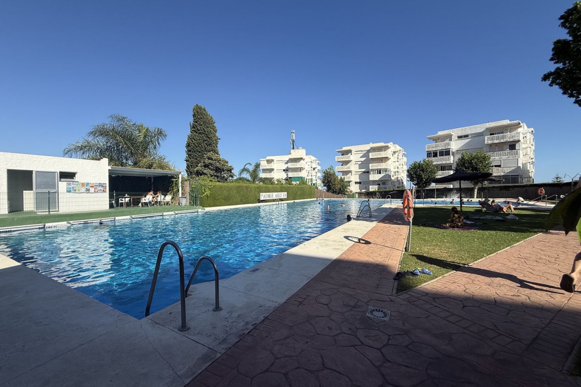 Reventa - Apartment - Middle Floor Apartment - Estepona - Estepona Centro