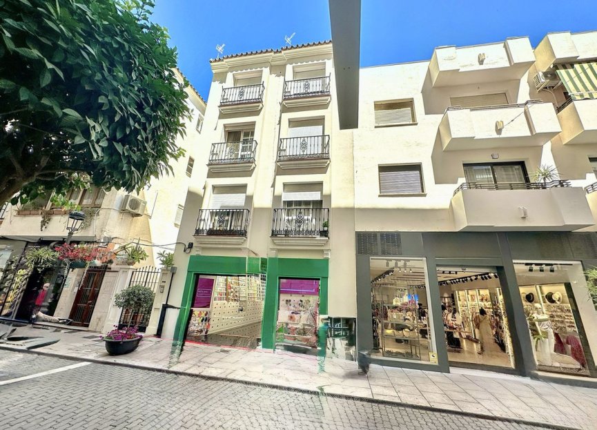 Reventa - Apartment - Middle Floor Apartment - Estepona - Estepona Centro