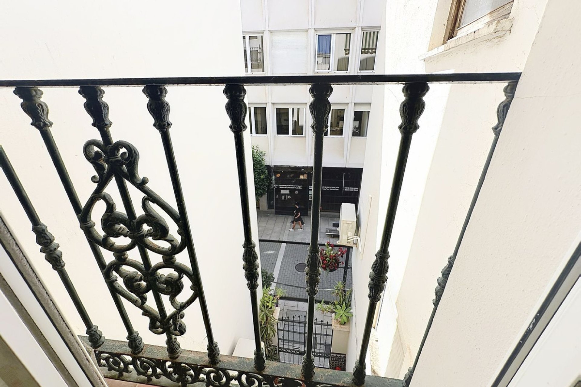 Reventa - Apartment - Middle Floor Apartment - Estepona - Estepona Centro