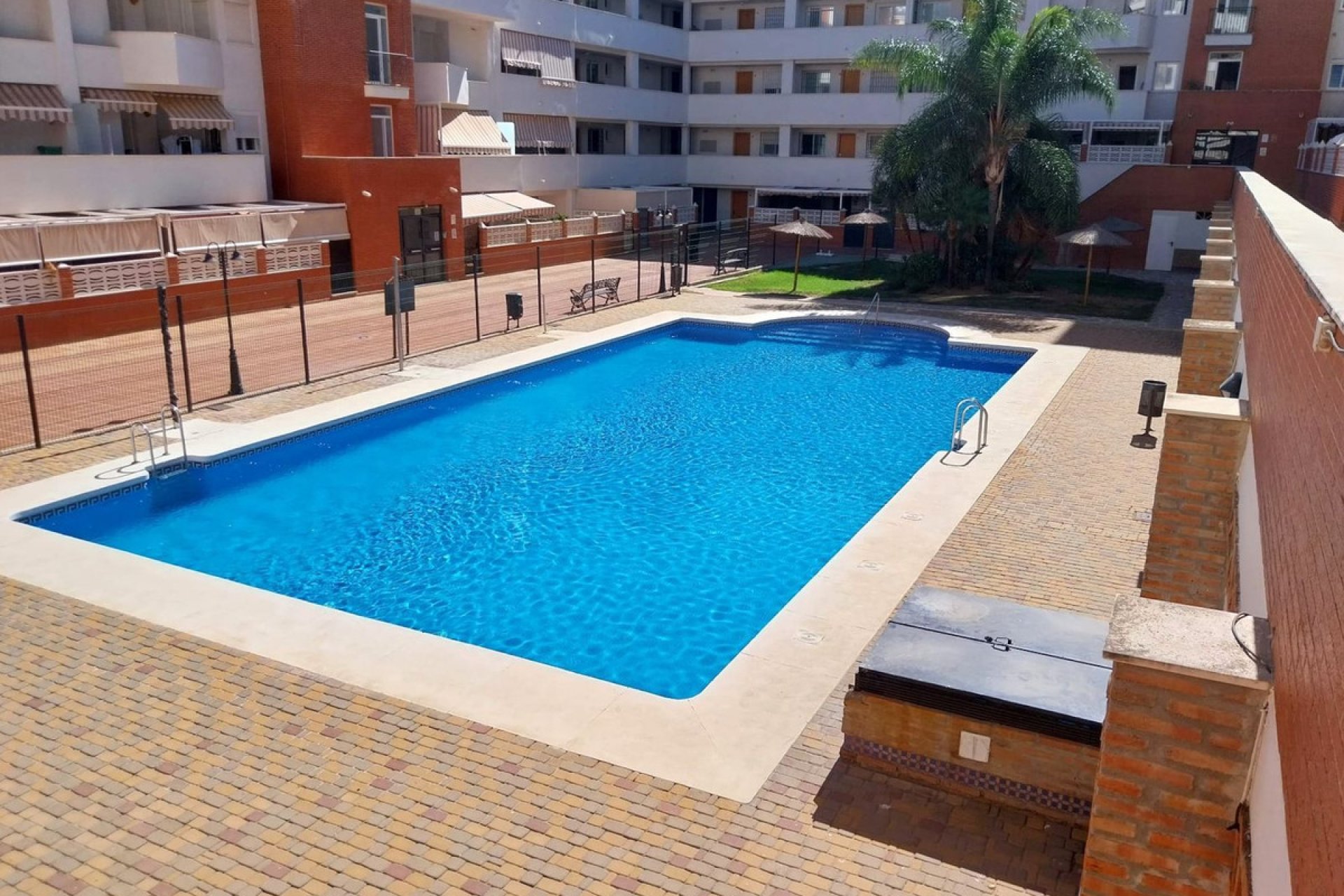 Reventa - Apartment - Middle Floor Apartment - Estepona - Estepona Centro
