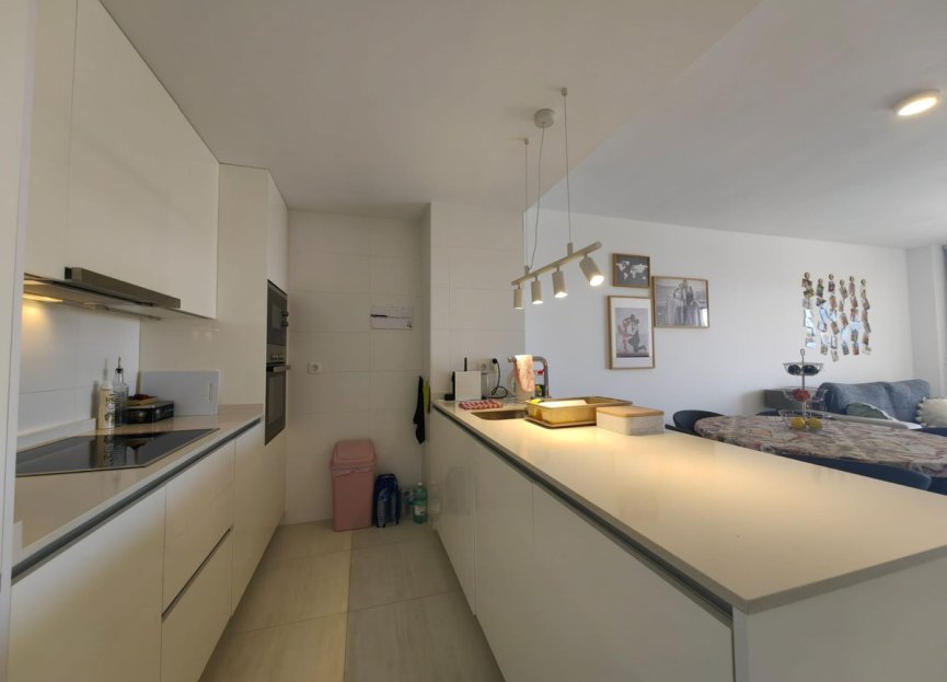 Reventa - Apartment - Middle Floor Apartment - Estepona - Estepona Centro