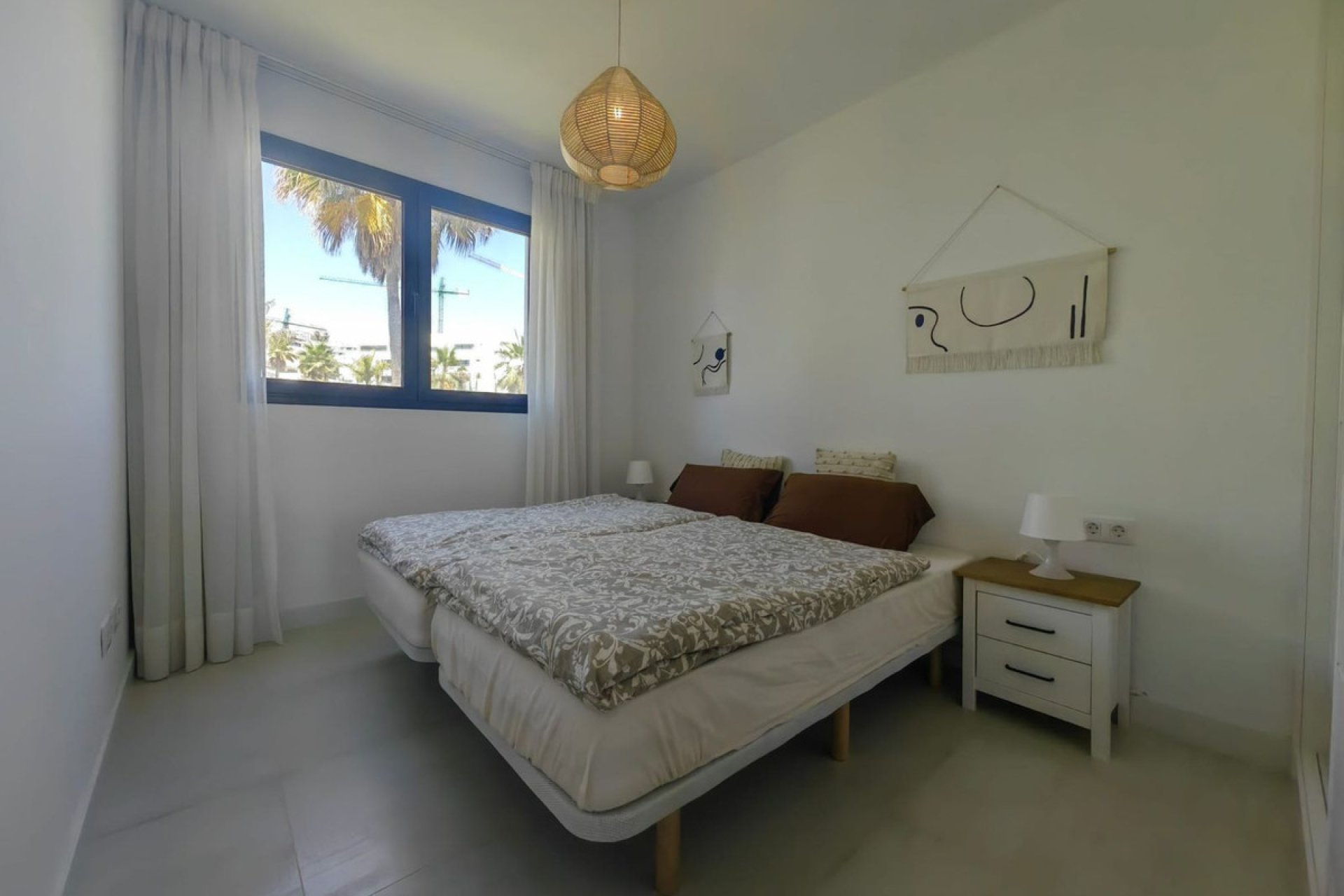 Reventa - Apartment - Middle Floor Apartment - Estepona - Estepona Centro