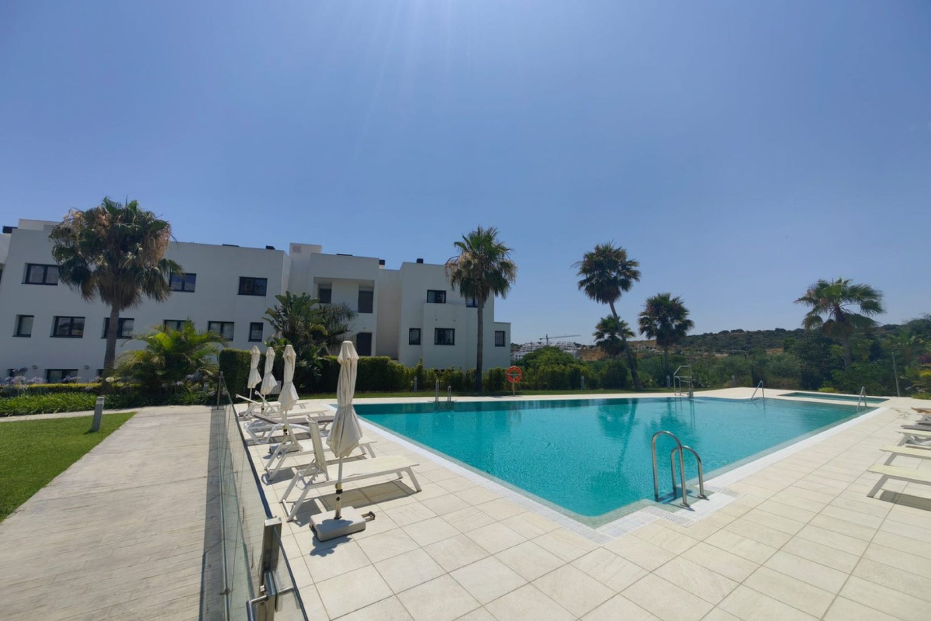 Reventa - Apartment - Middle Floor Apartment - Estepona - Estepona Centro
