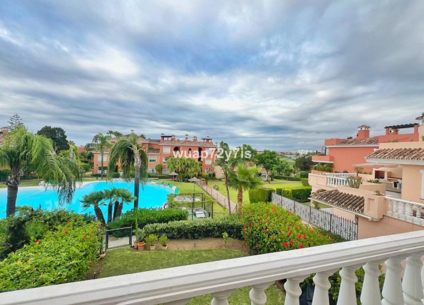Reventa - Apartment - Middle Floor Apartment - Estepona - Estepona Centro