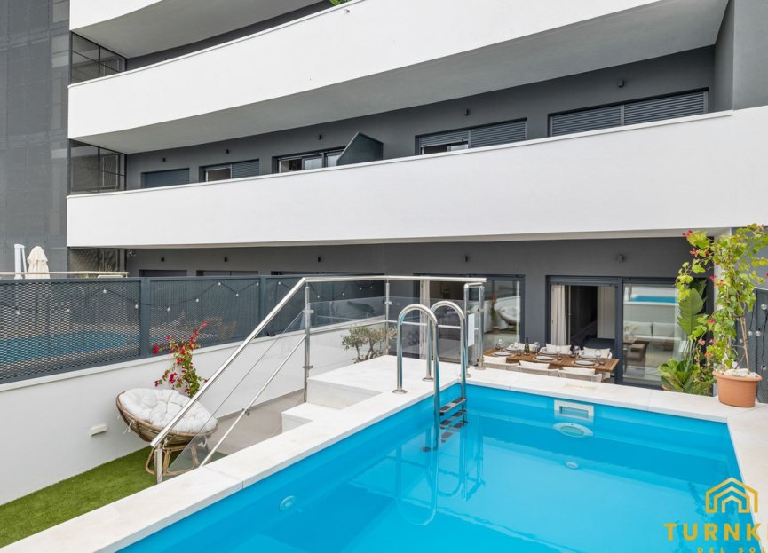 Reventa - Apartment - Middle Floor Apartment - Estepona - Estepona Centro