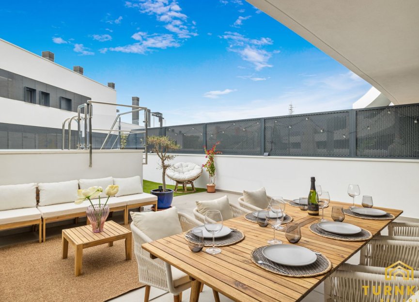 Reventa - Apartment - Middle Floor Apartment - Estepona - Estepona Centro