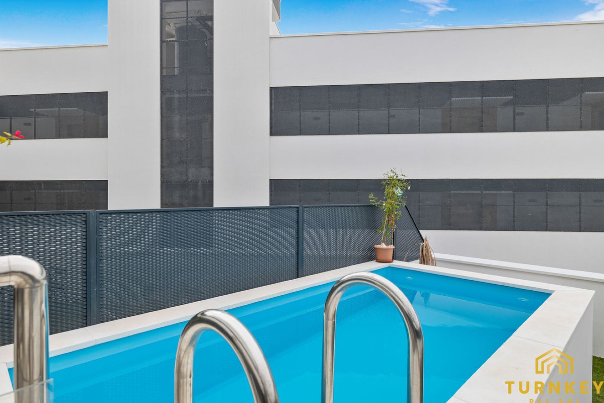 Reventa - Apartment - Middle Floor Apartment - Estepona - Estepona Centro