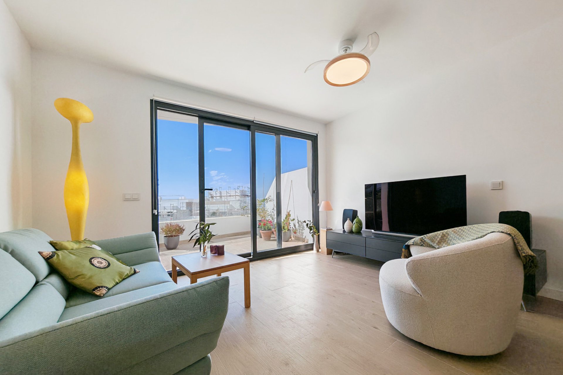 Reventa - Apartment - Middle Floor Apartment - Estepona - Estepona Centro