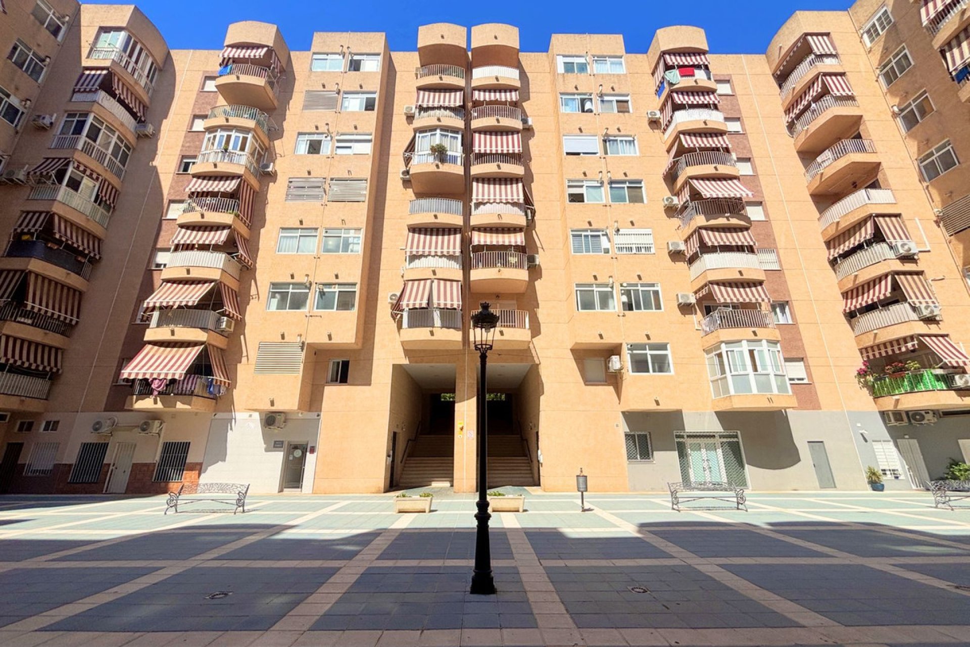 Reventa - Apartment - Middle Floor Apartment - Estepona - Estepona Centro