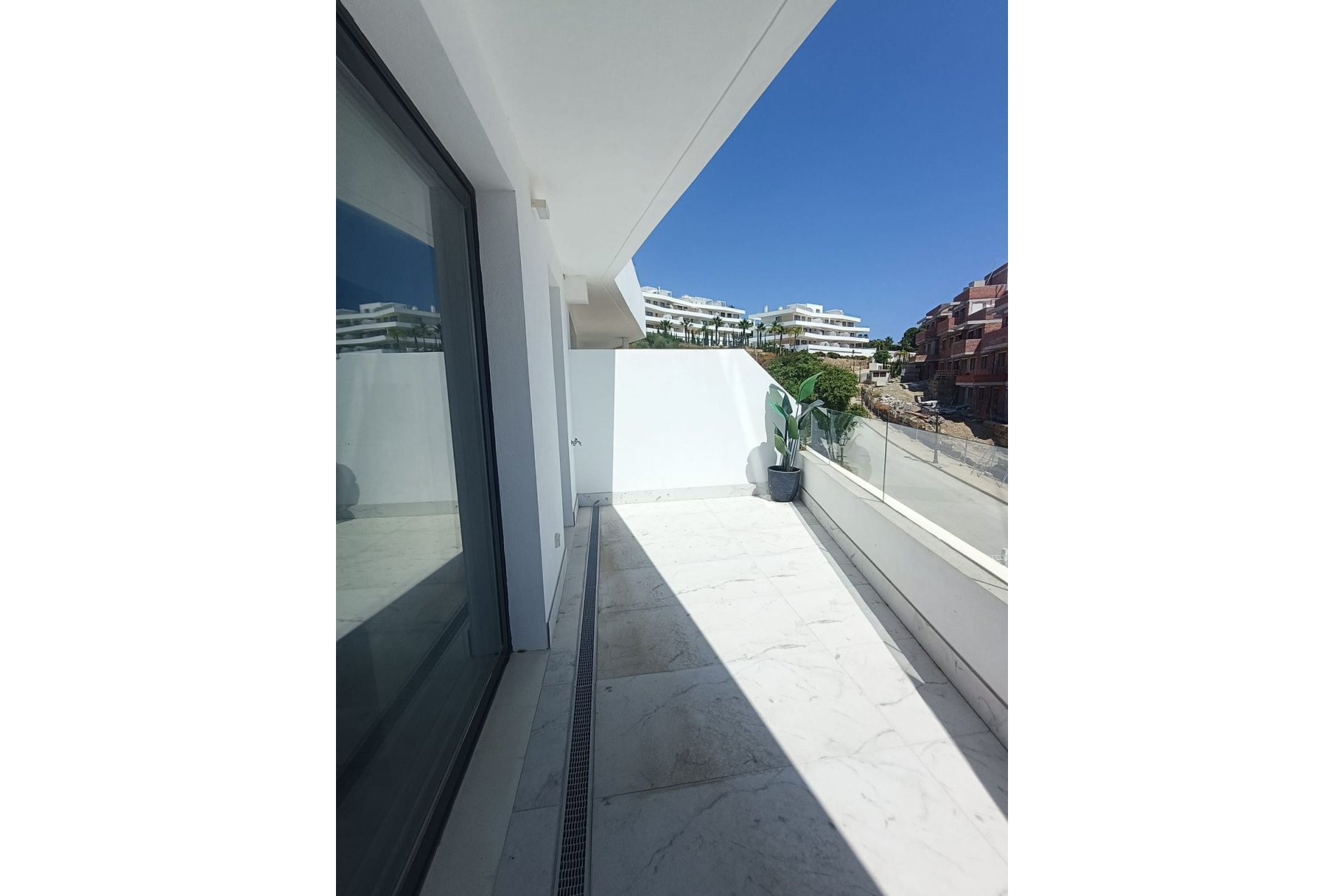 Reventa - Apartment - Middle Floor Apartment - Estepona - Estepona Centro