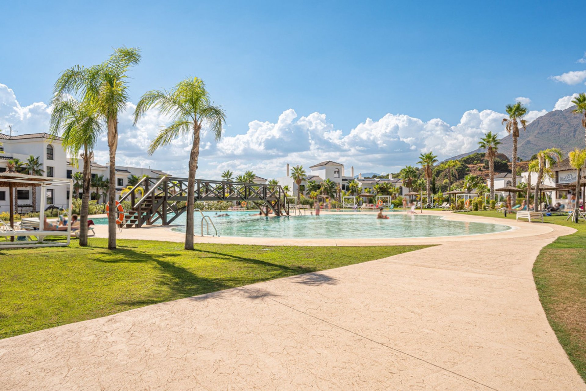 Reventa - Apartment - Middle Floor Apartment - Estepona - Estepona Centro