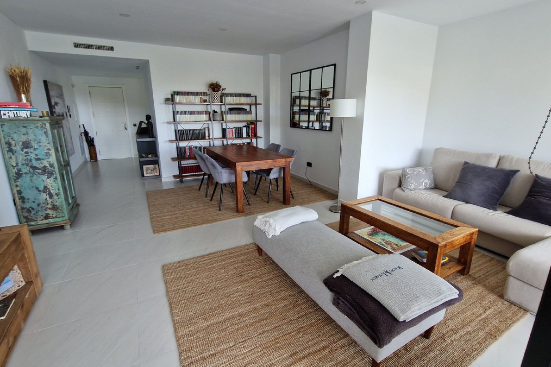 Reventa - Apartment - Middle Floor Apartment - Estepona - Estepona Centro