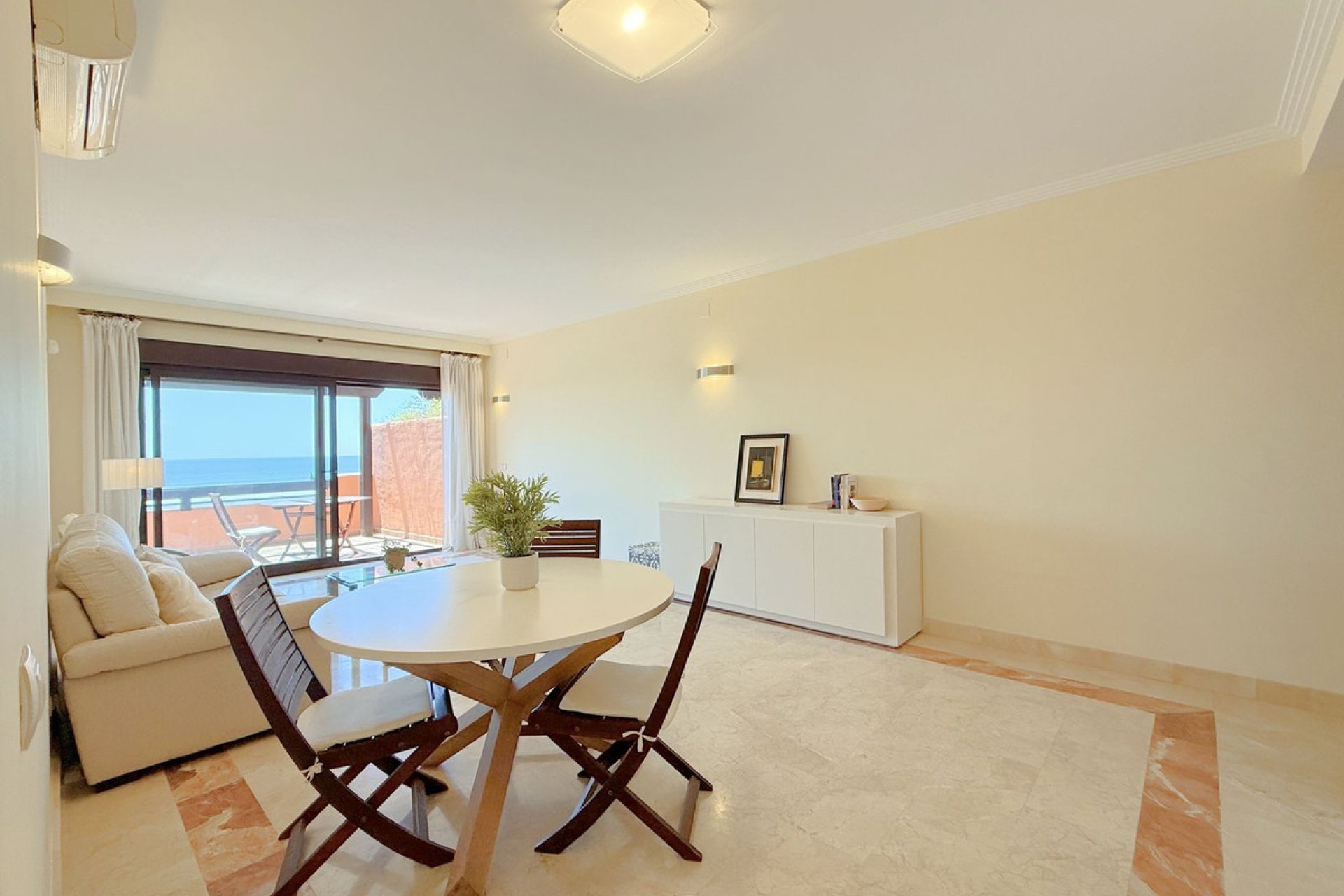 Reventa - Apartment - Middle Floor Apartment - Estepona - Estepona Centro