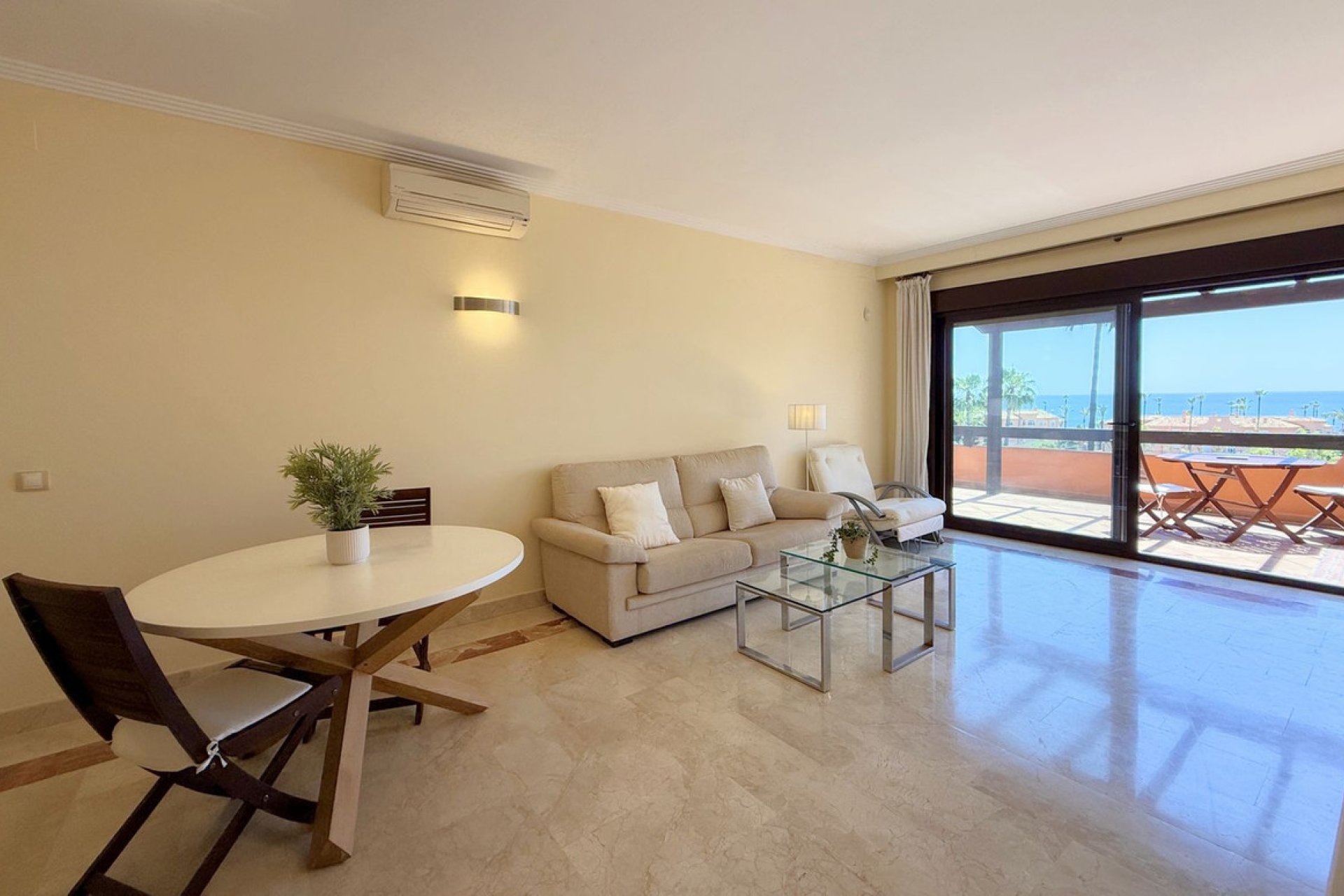 Reventa - Apartment - Middle Floor Apartment - Estepona - Estepona Centro