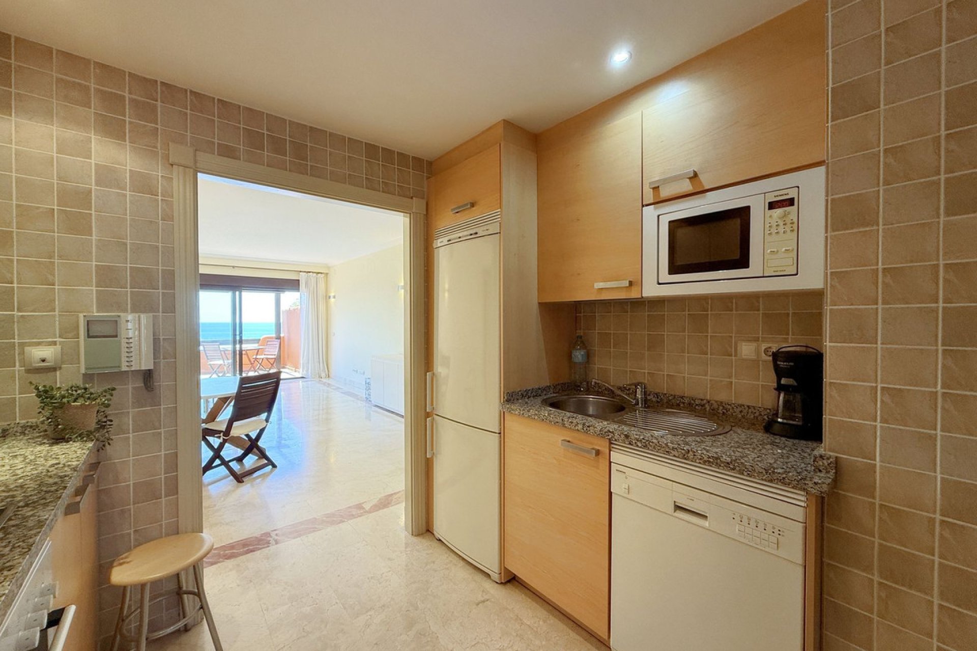 Reventa - Apartment - Middle Floor Apartment - Estepona - Estepona Centro