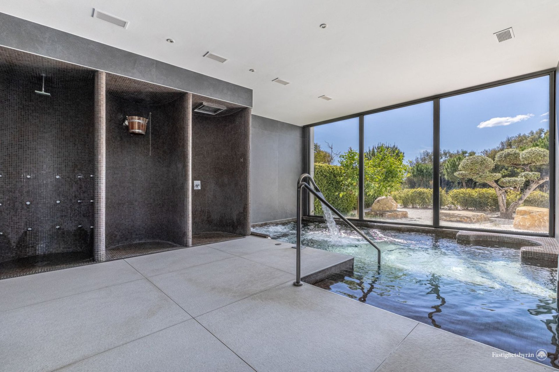 Reventa - Apartment - Middle Floor Apartment - Estepona - Estepona Centro