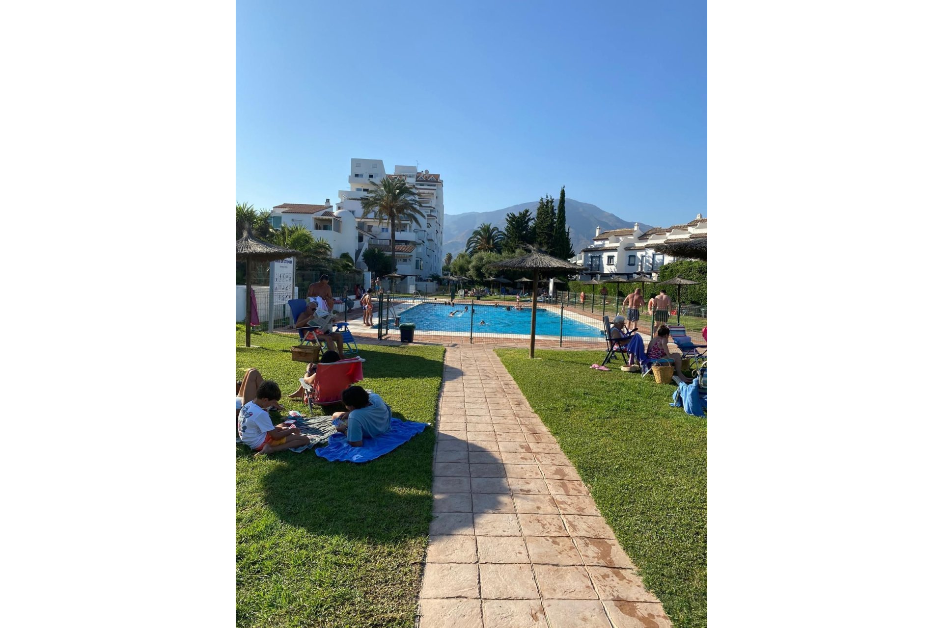 Reventa - Apartment - Middle Floor Apartment - Estepona - Estepona Centro