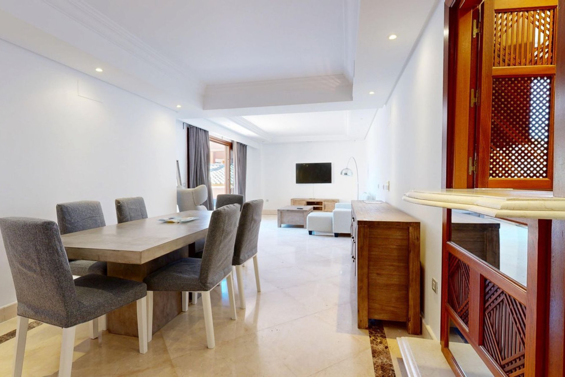 Reventa - Apartment - Middle Floor Apartment - Estepona - Estepona Centro