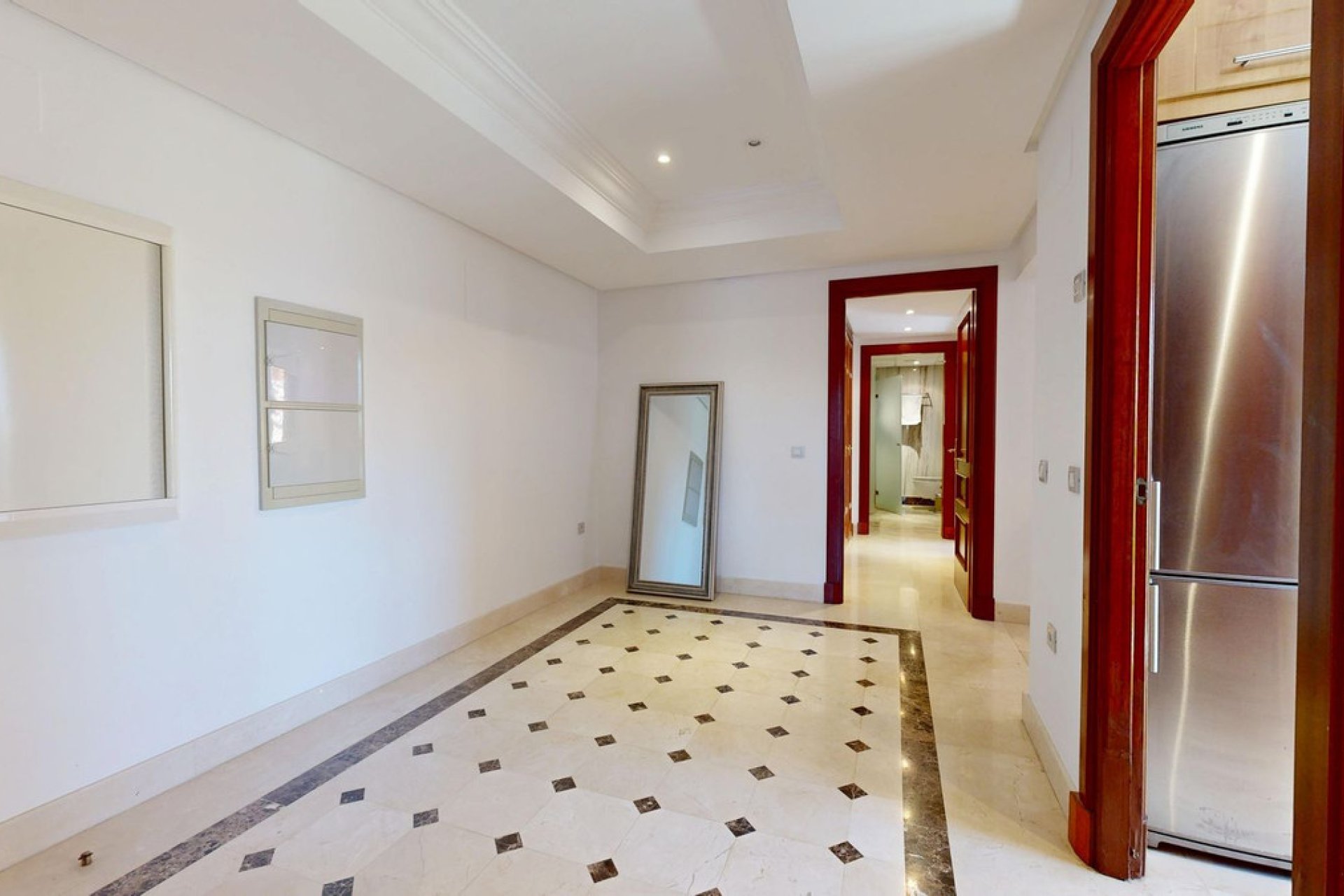 Reventa - Apartment - Middle Floor Apartment - Estepona - Estepona Centro