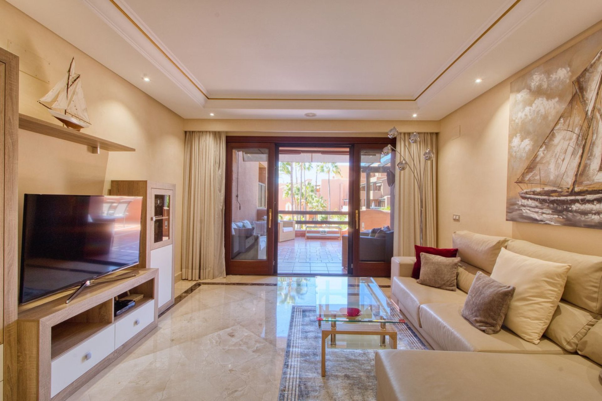 Reventa - Apartment - Middle Floor Apartment - Estepona - Estepona Centro