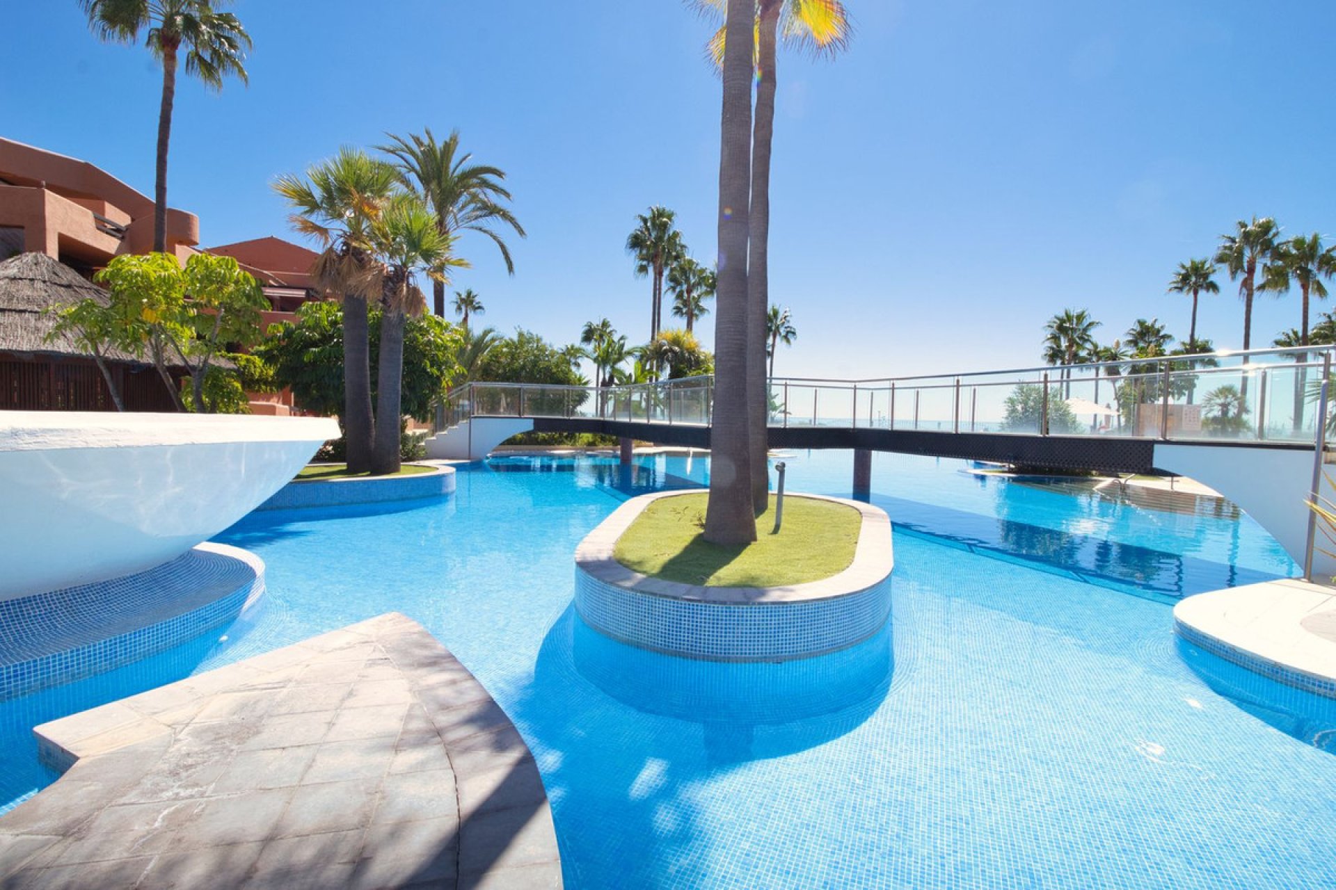 Reventa - Apartment - Middle Floor Apartment - Estepona - Estepona Centro
