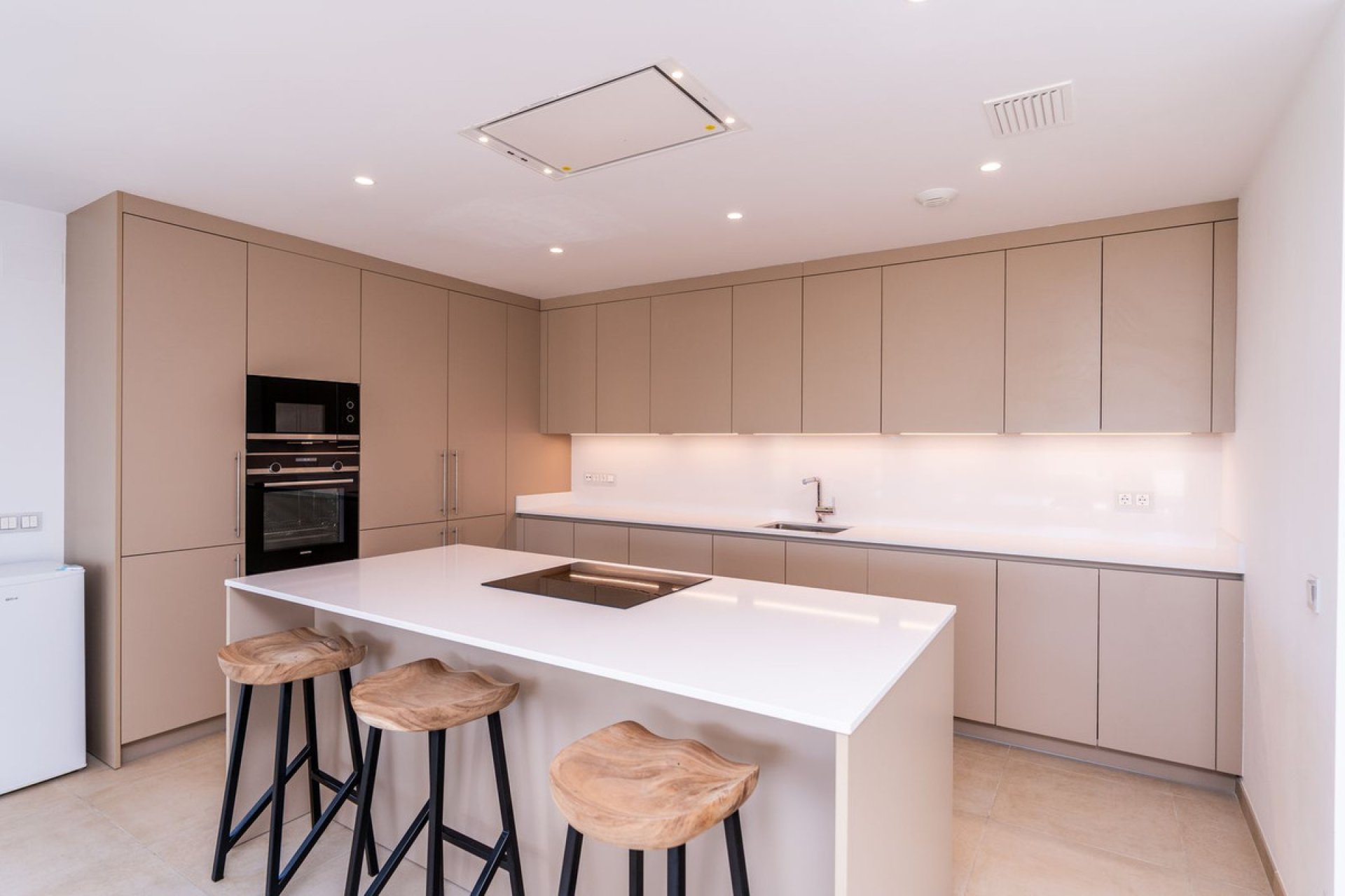 Reventa - Apartment - Middle Floor Apartment - Estepona - Estepona Centro