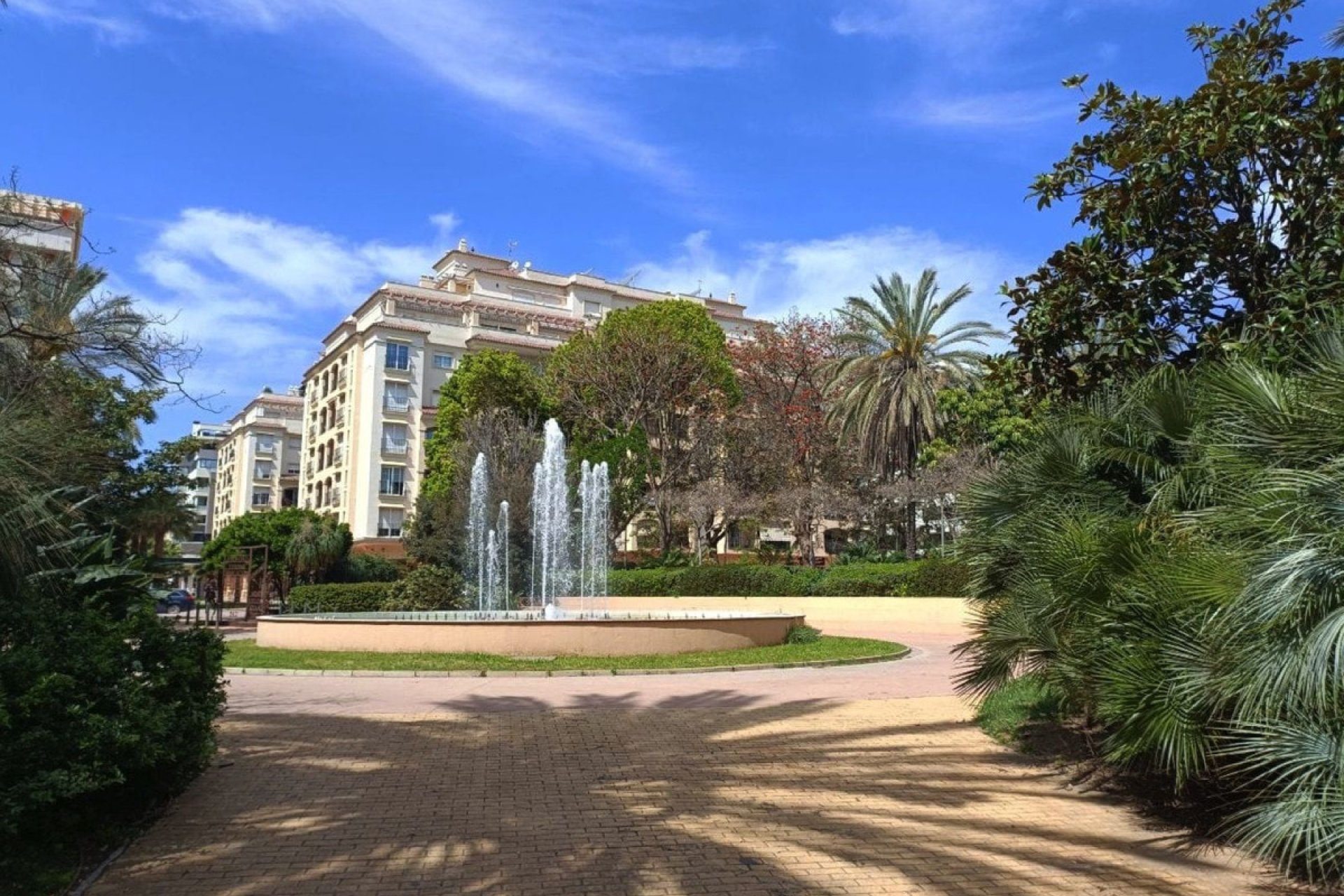 Reventa - Apartment - Middle Floor Apartment - Estepona - Estepona Centro