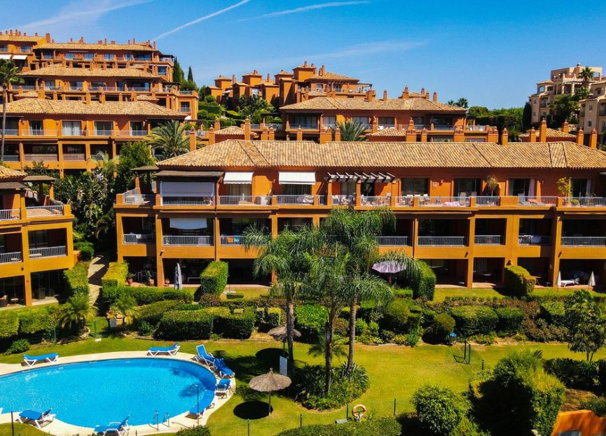 Reventa - Apartment - Middle Floor Apartment - Estepona - Estepona Centro