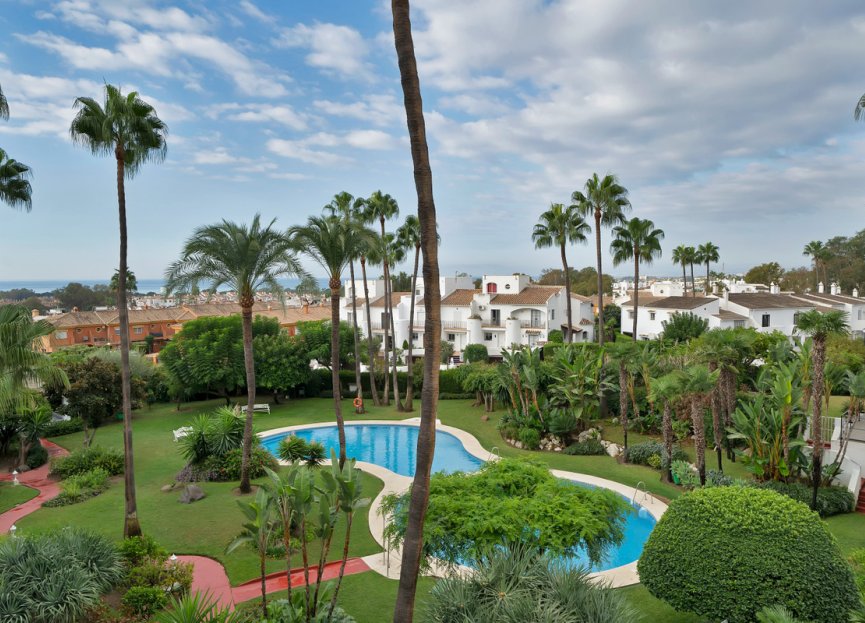 Reventa - Apartment - Middle Floor Apartment - Estepona - Estepona Centro