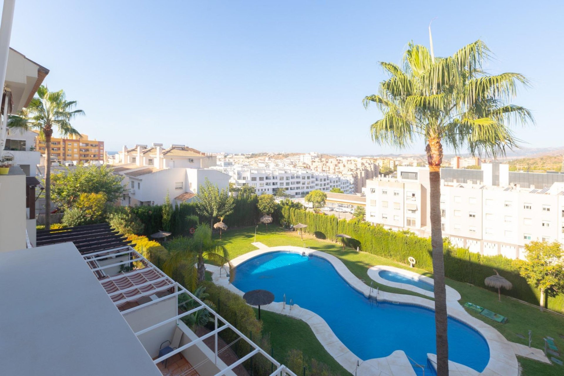 Reventa - Apartment - Middle Floor Apartment - Estepona - Estepona Centro