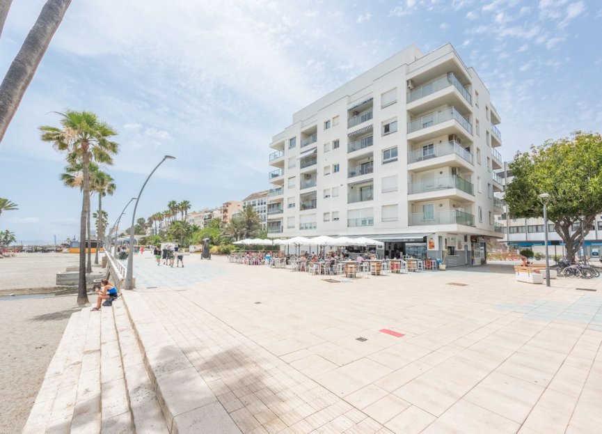 Reventa - Apartment - Middle Floor Apartment - Estepona - Estepona Centro