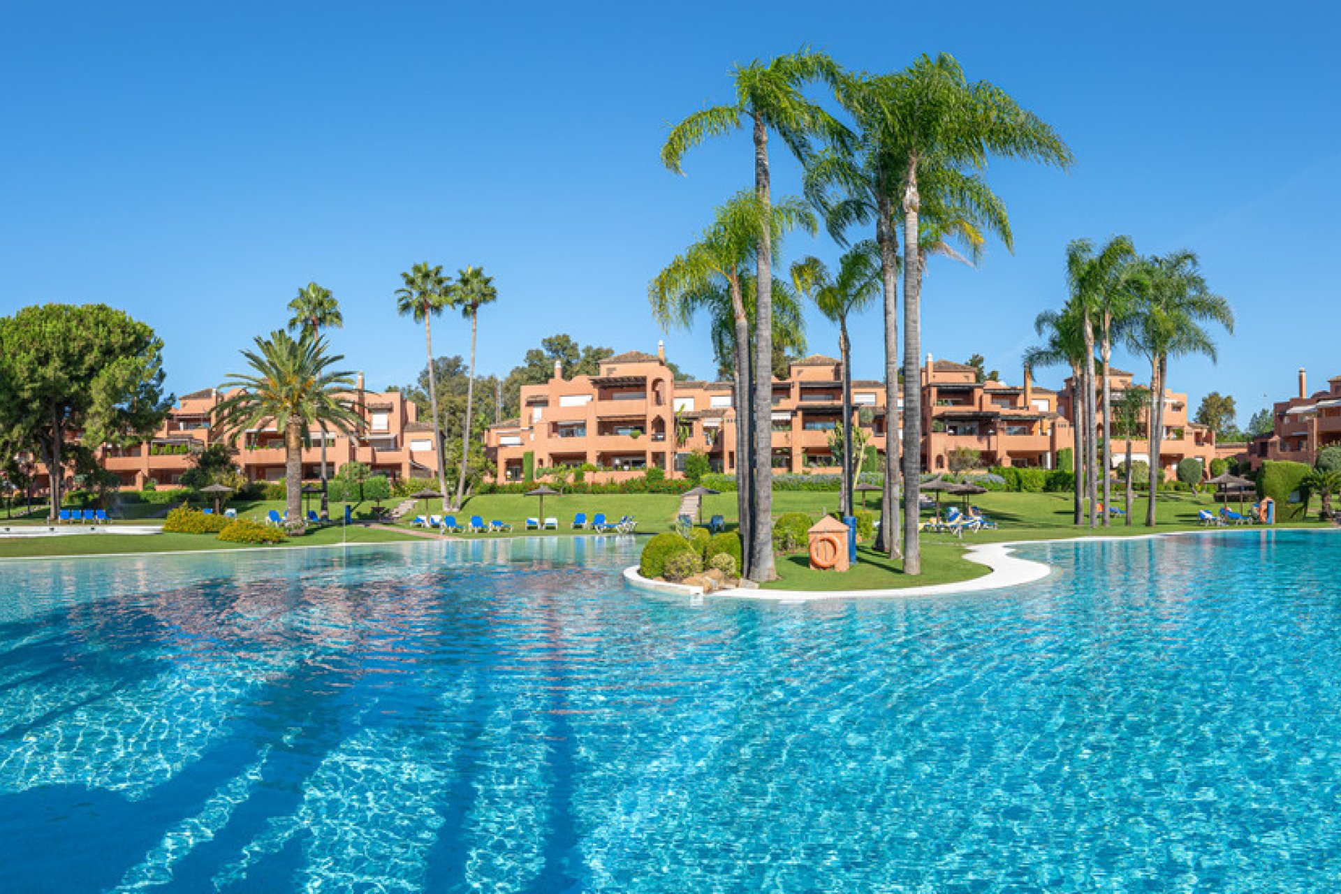 Reventa - Apartment - Middle Floor Apartment - Estepona - Estepona Centro