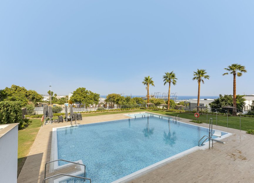 Reventa - Apartment - Middle Floor Apartment - Estepona - Estepona Centro