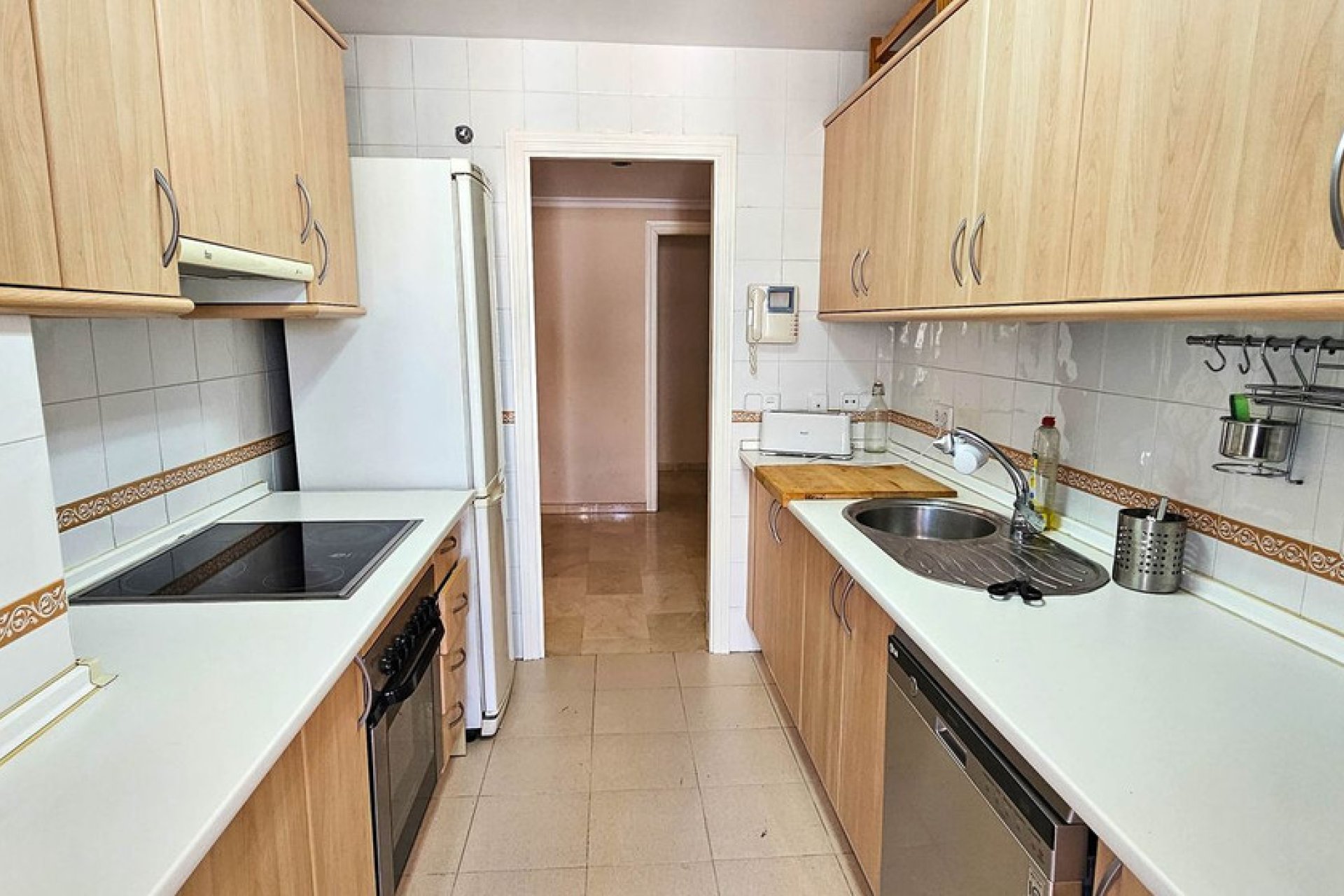 Reventa - Apartment - Middle Floor Apartment - Estepona - Estepona Centro