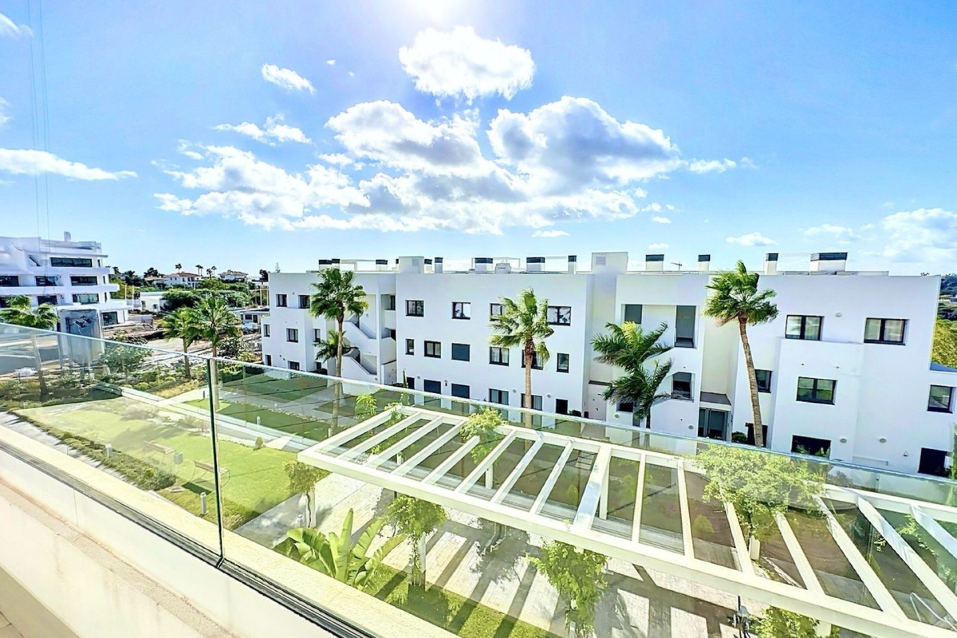 Reventa - Apartment - Middle Floor Apartment - Estepona - Estepona Centro