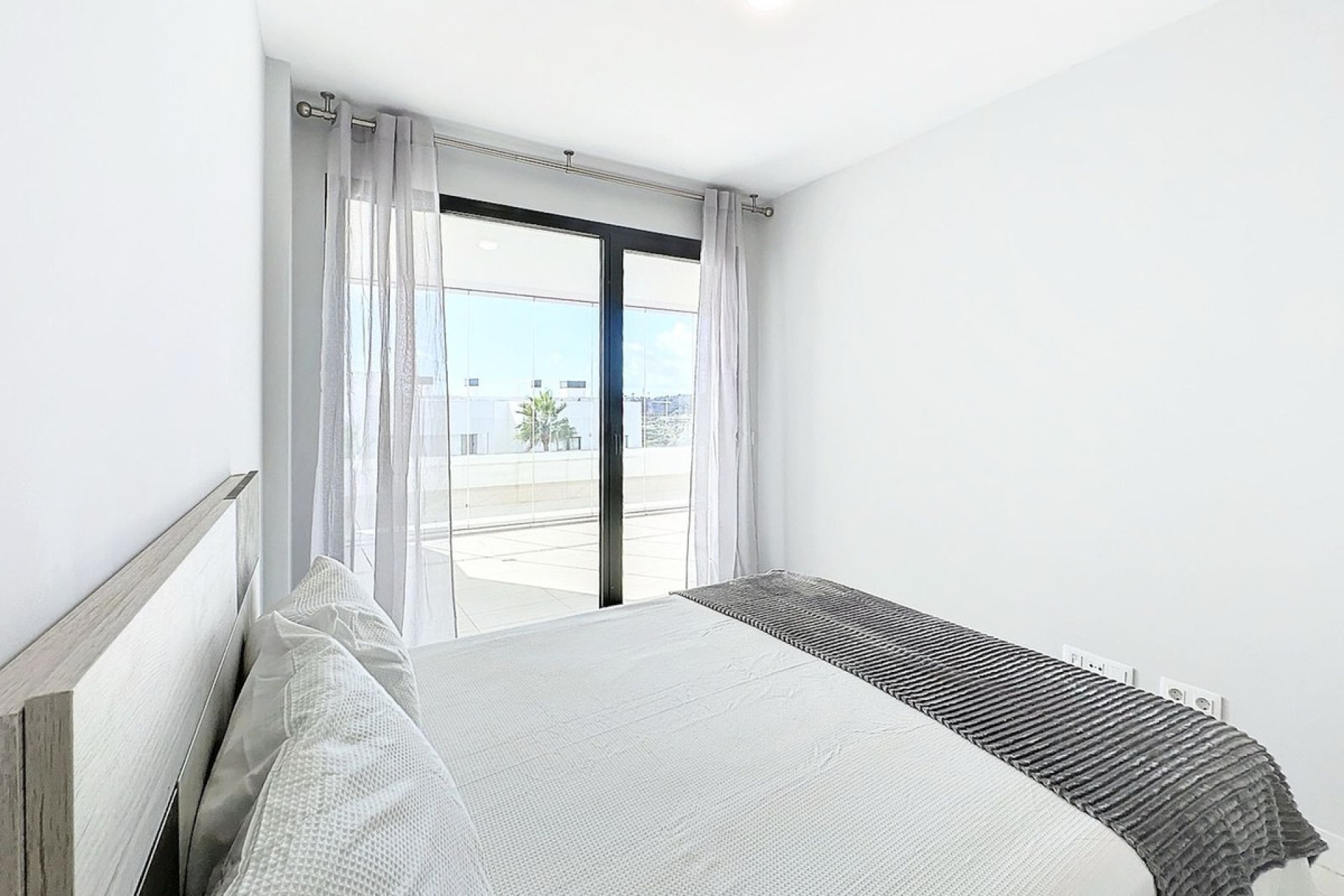 Reventa - Apartment - Middle Floor Apartment - Estepona - Estepona Centro