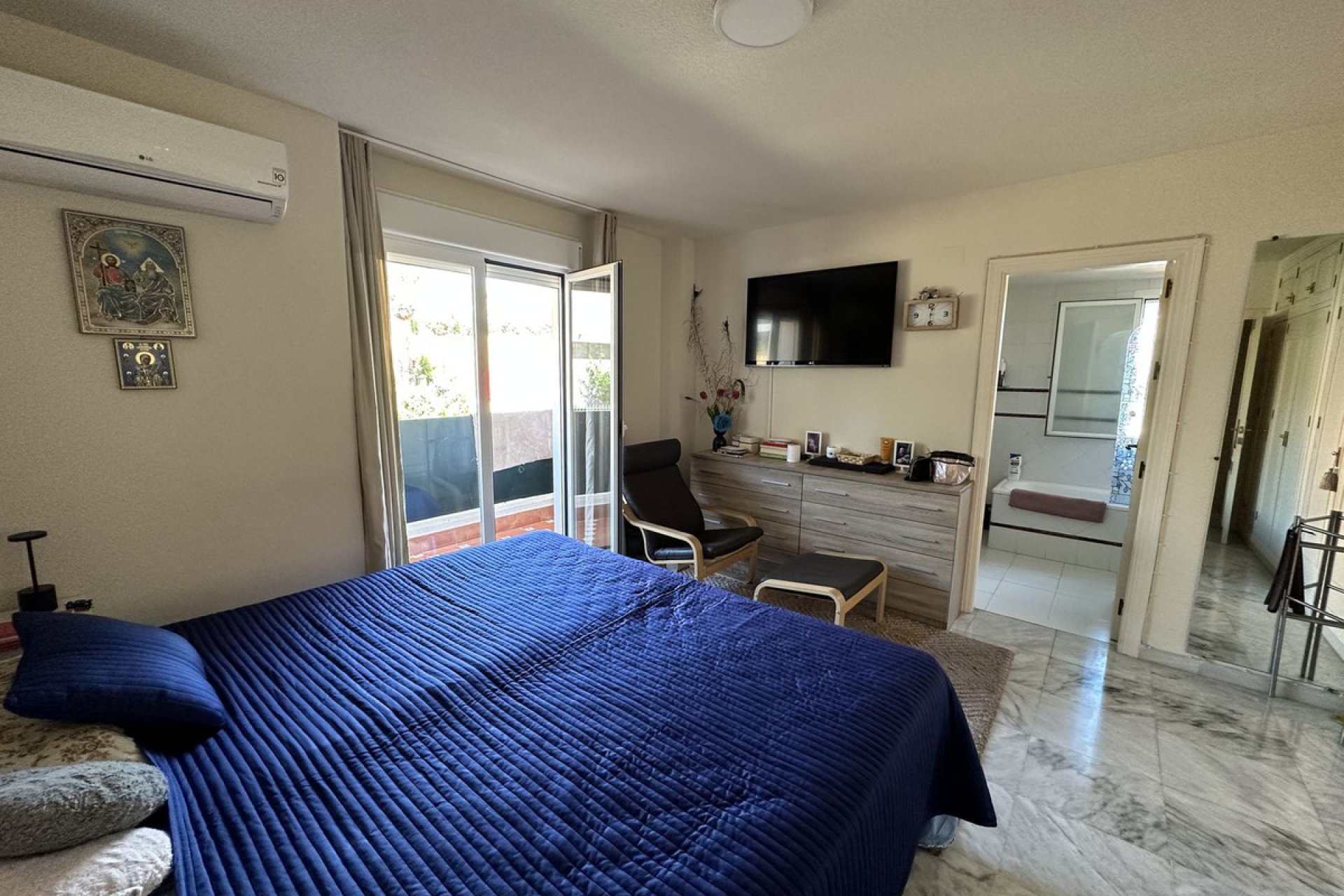 Reventa - Apartment - Middle Floor Apartment - Estepona - Estepona Centro