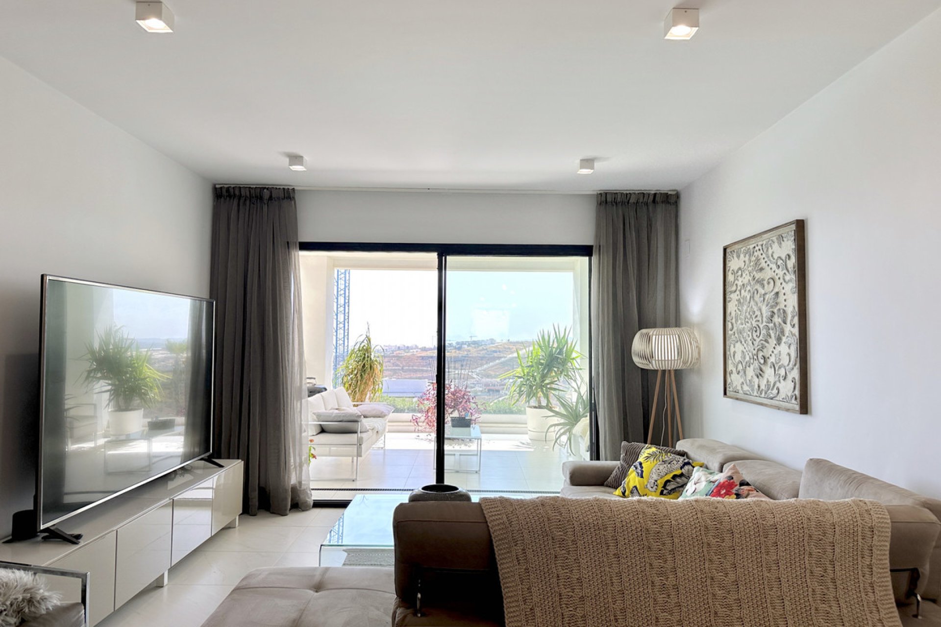 Reventa - Apartment - Middle Floor Apartment - Estepona - Estepona Centro