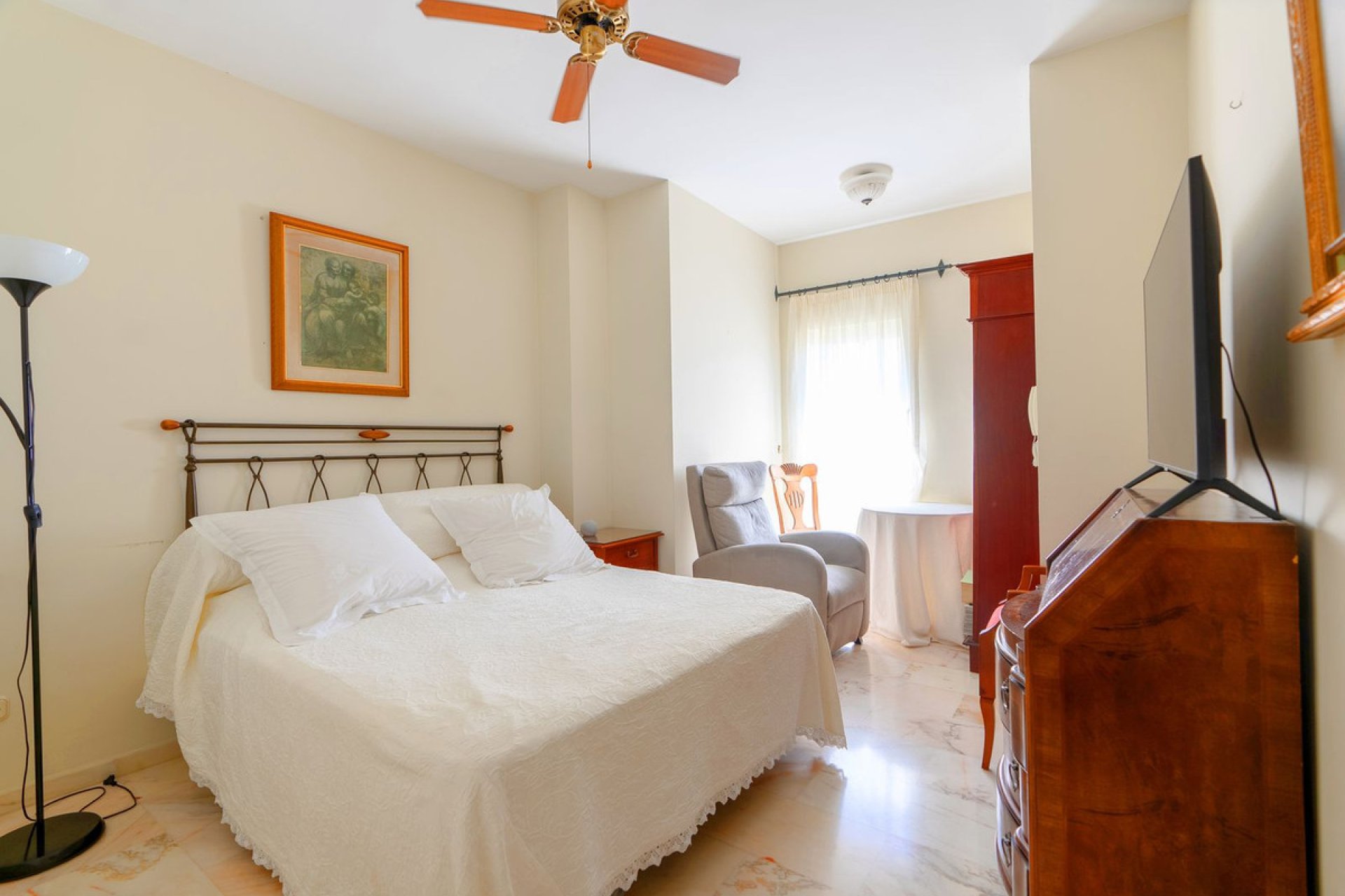 Reventa - Apartment - Middle Floor Apartment - Estepona - Estepona Centro