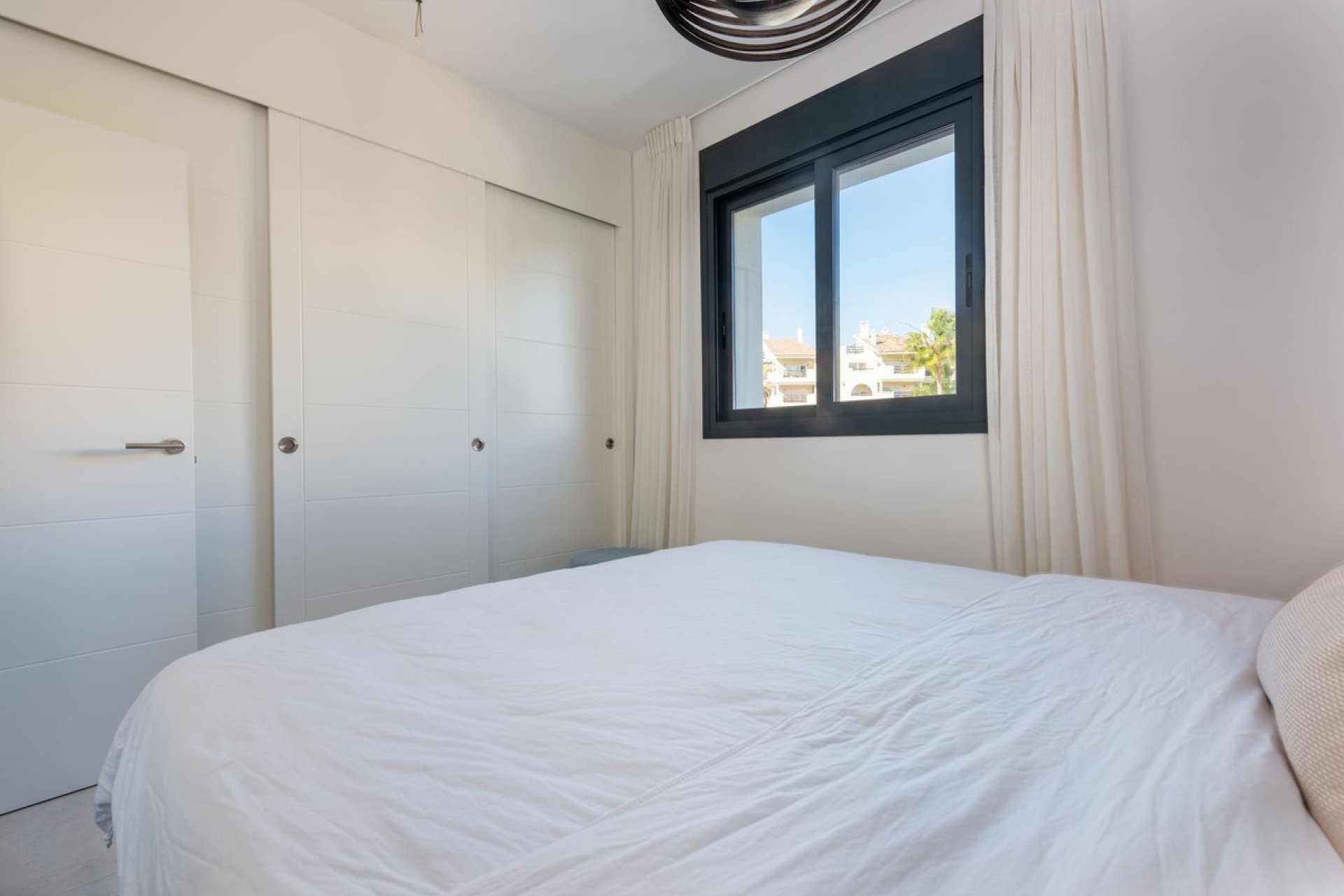 Reventa - Apartment - Middle Floor Apartment - Estepona - Estepona Centro