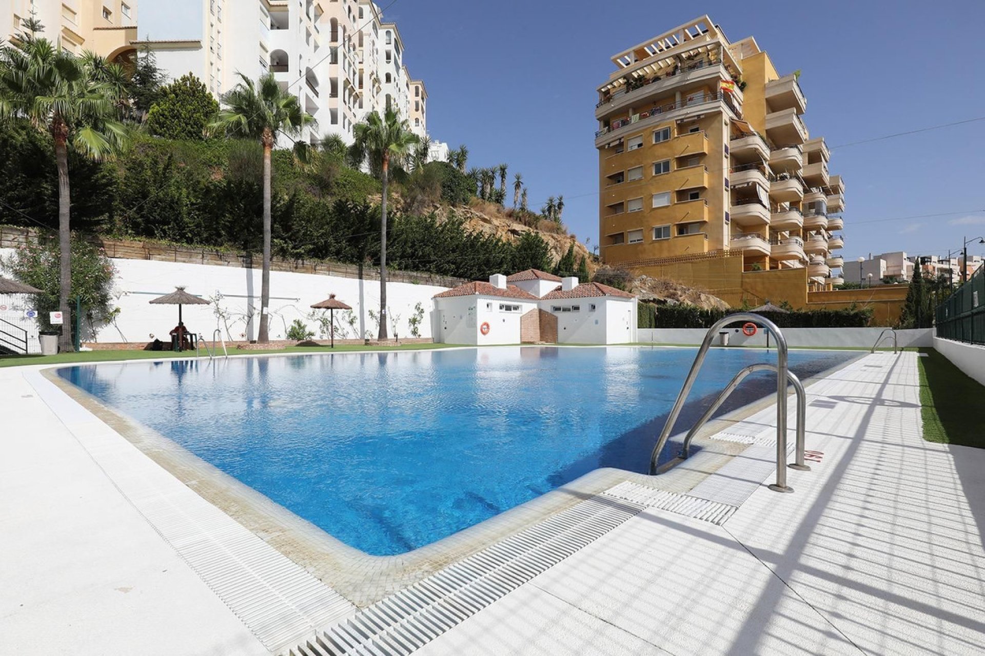 Reventa - Apartment - Middle Floor Apartment - Estepona - Estepona Centro