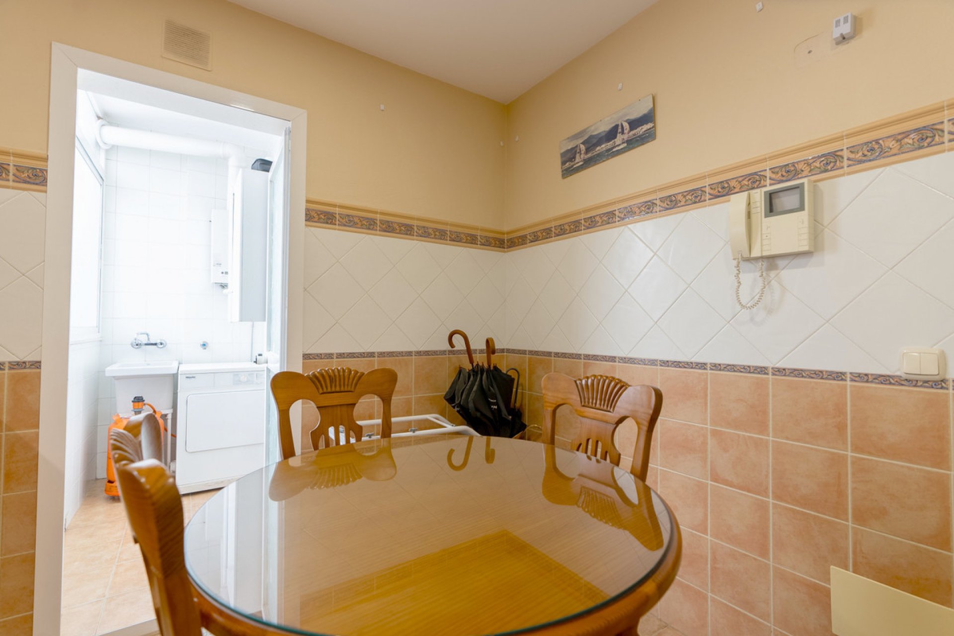 Reventa - Apartment - Middle Floor Apartment - Estepona - Estepona Centro