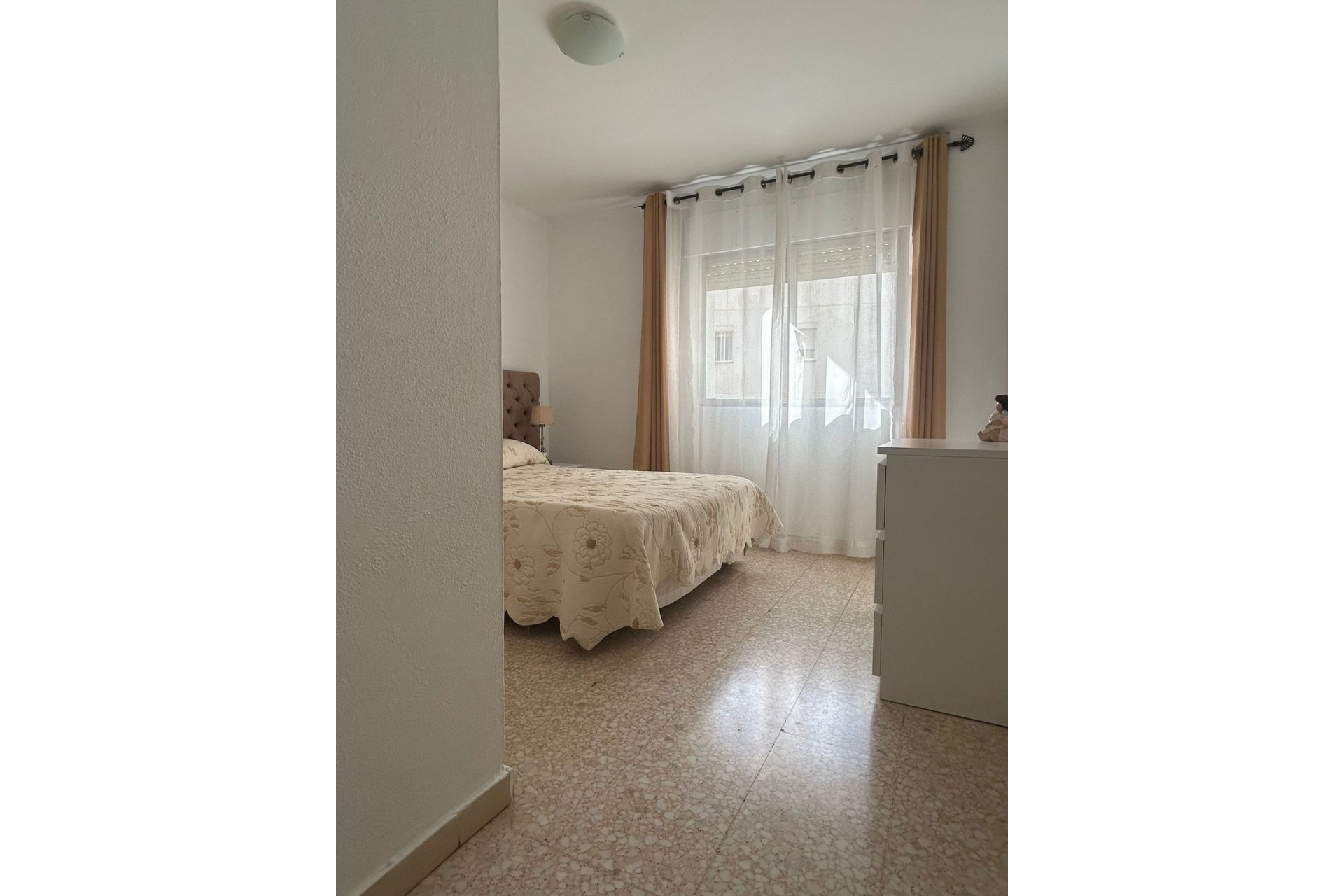 Reventa - Apartment - Middle Floor Apartment - Estepona - Estepona Centro