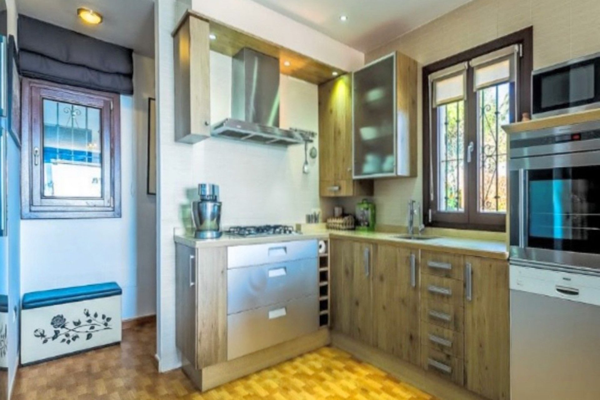 Reventa - Apartment - Middle Floor Apartment - Estepona - Estepona Centro