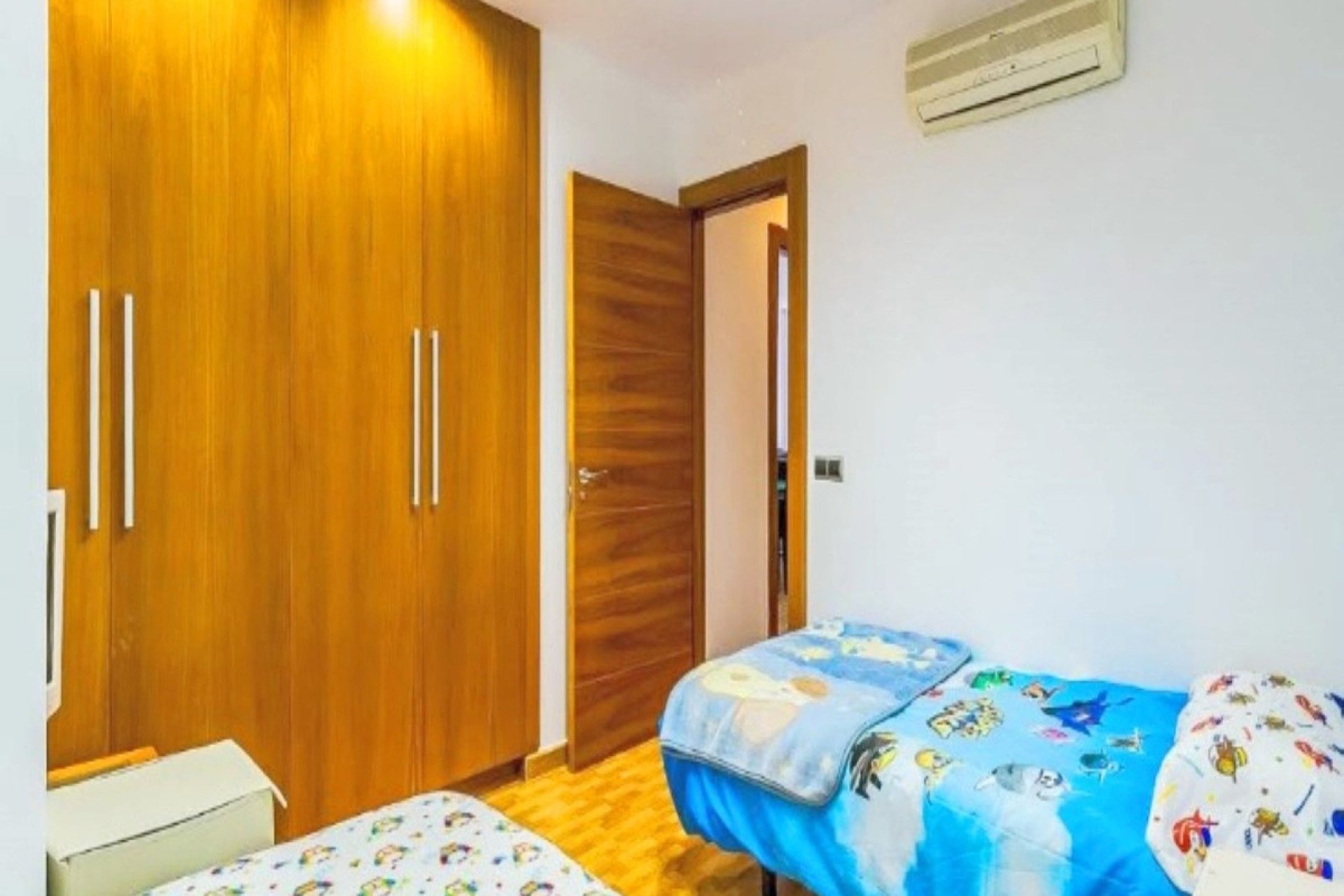 Reventa - Apartment - Middle Floor Apartment - Estepona - Estepona Centro