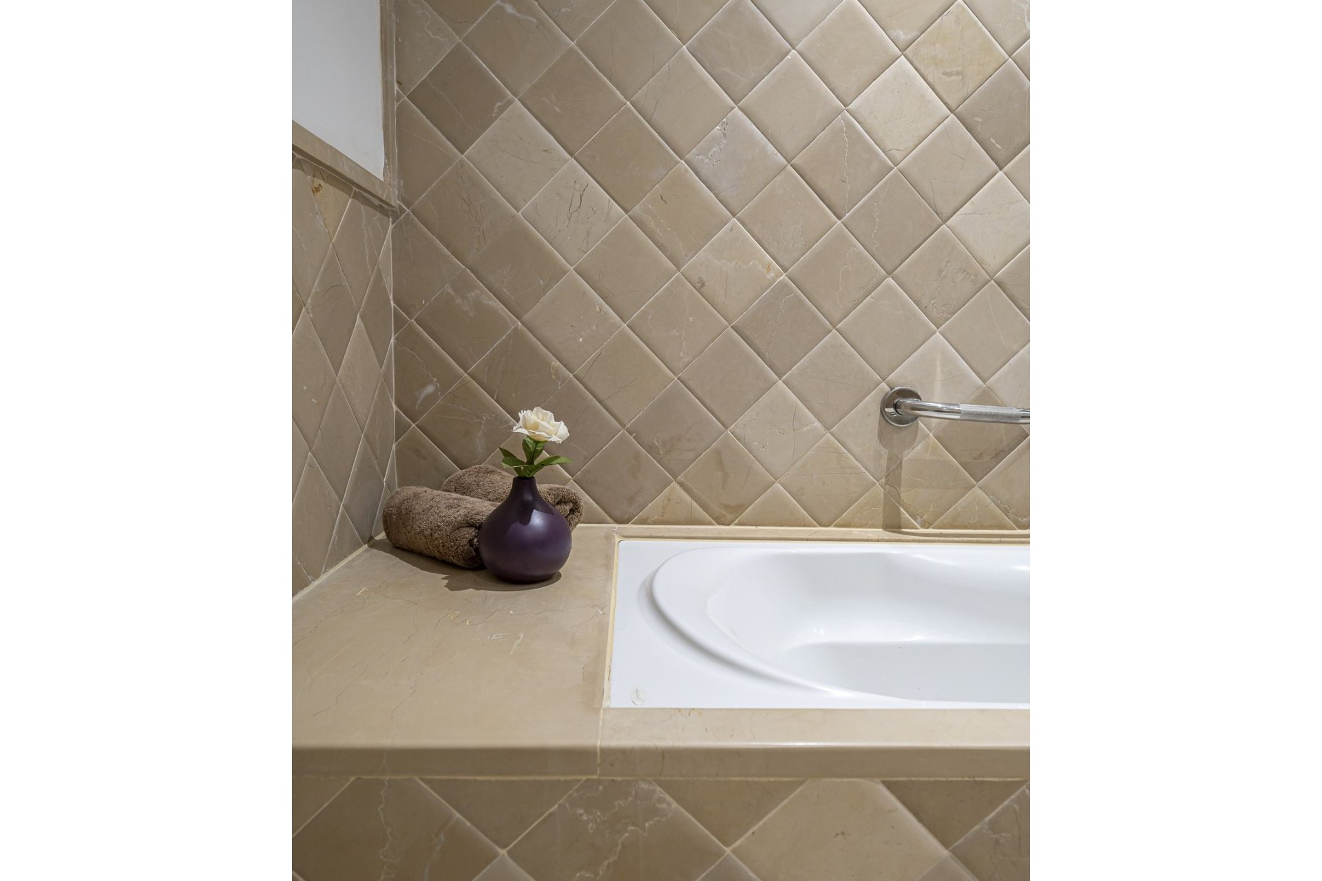 Reventa - Apartment - Middle Floor Apartment - Estepona - Estepona Centro