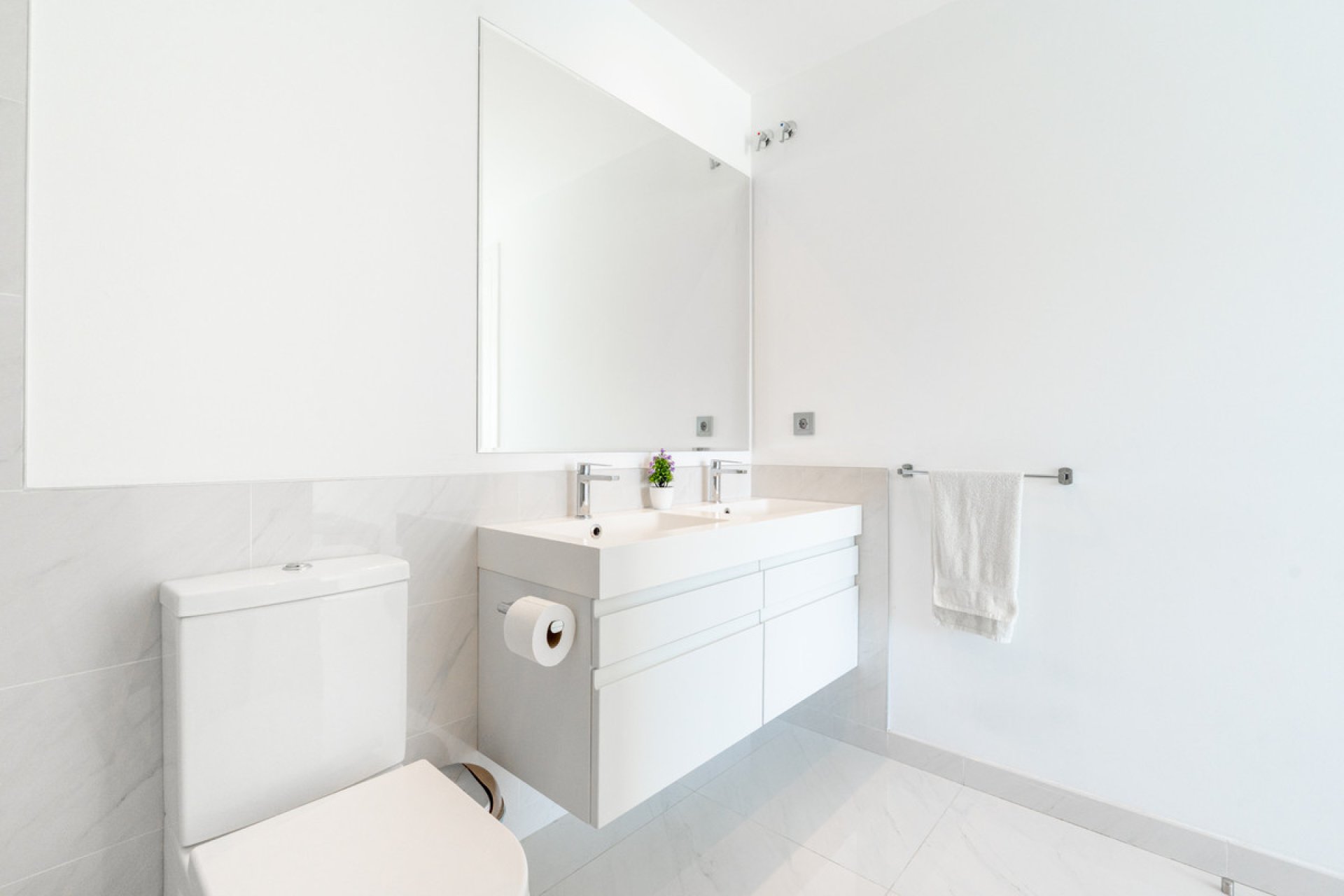 Reventa - Apartment - Middle Floor Apartment - Estepona - Estepona Centro