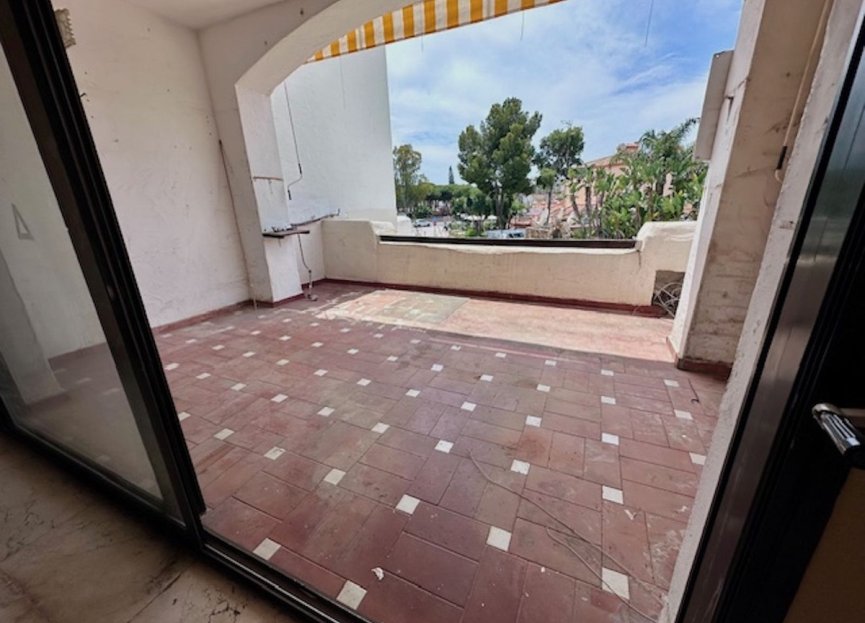 Reventa - Apartment - Middle Floor Apartment - Estepona - Estepona Centro