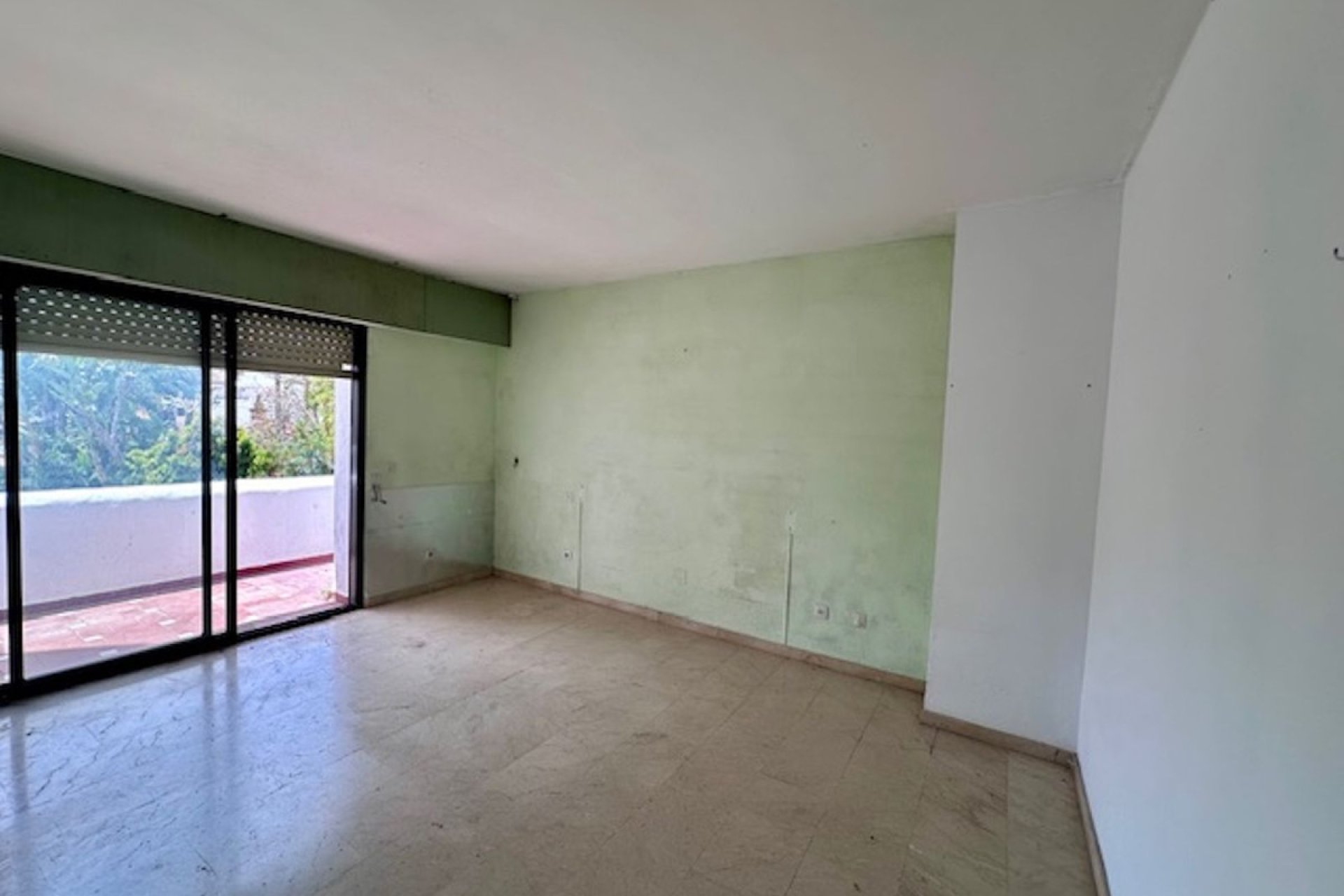 Reventa - Apartment - Middle Floor Apartment - Estepona - Estepona Centro