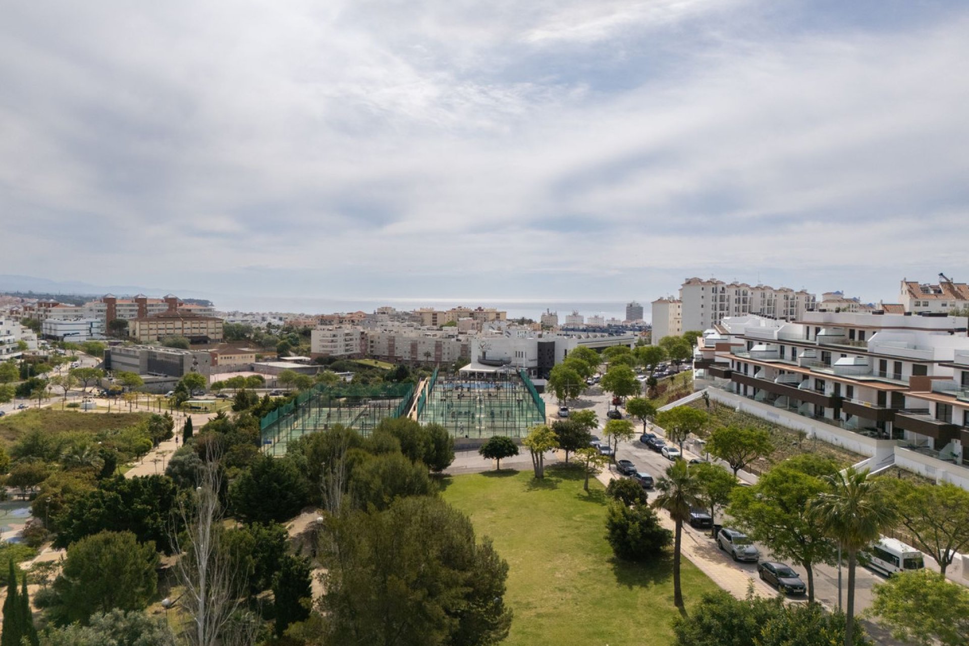 Reventa - Apartment - Middle Floor Apartment - Estepona - Estepona Centro